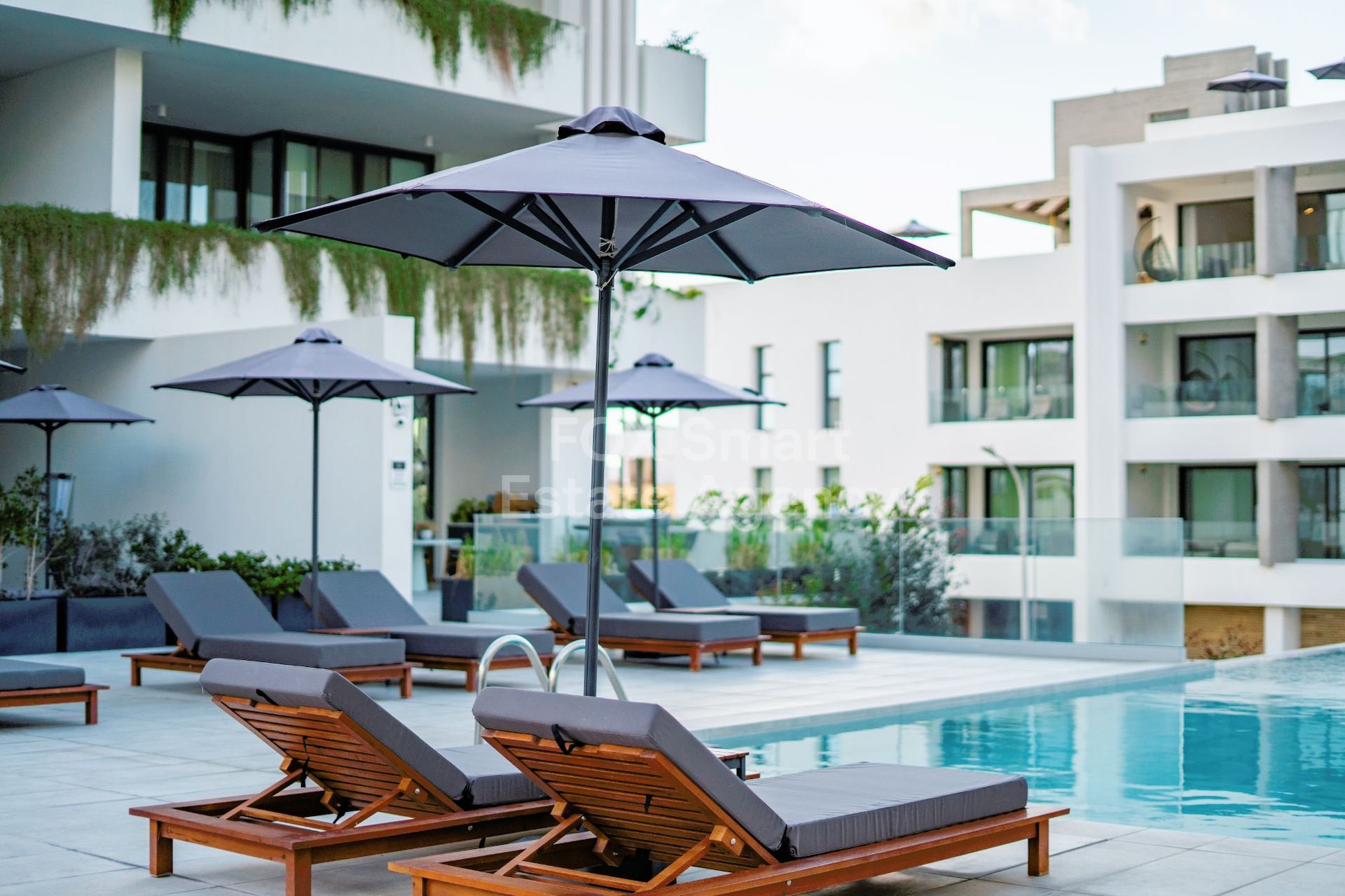 Apartment in Chlorakas - Image 5