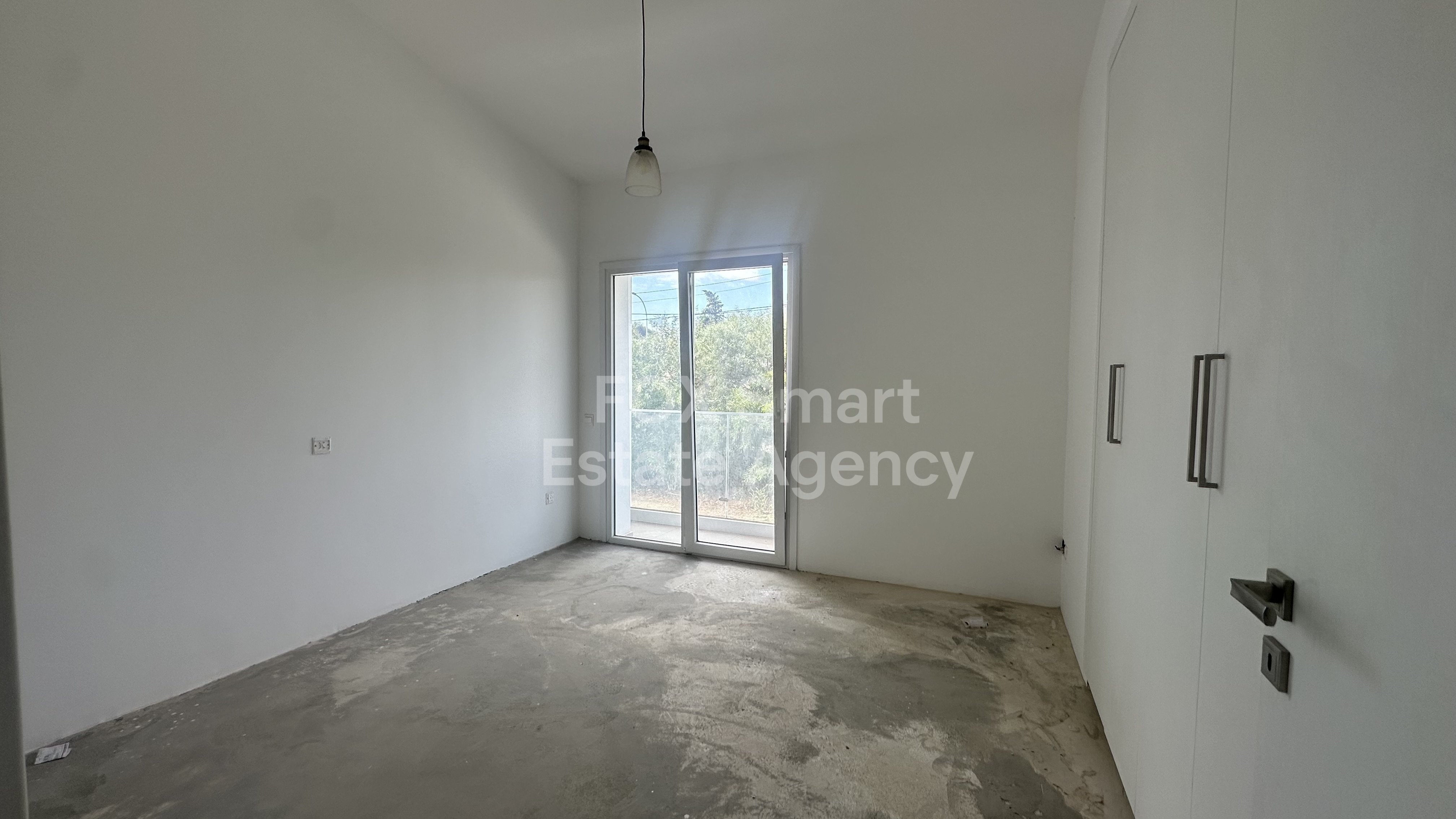 Three Bedroom Detached House For Sale in Makedonitissa