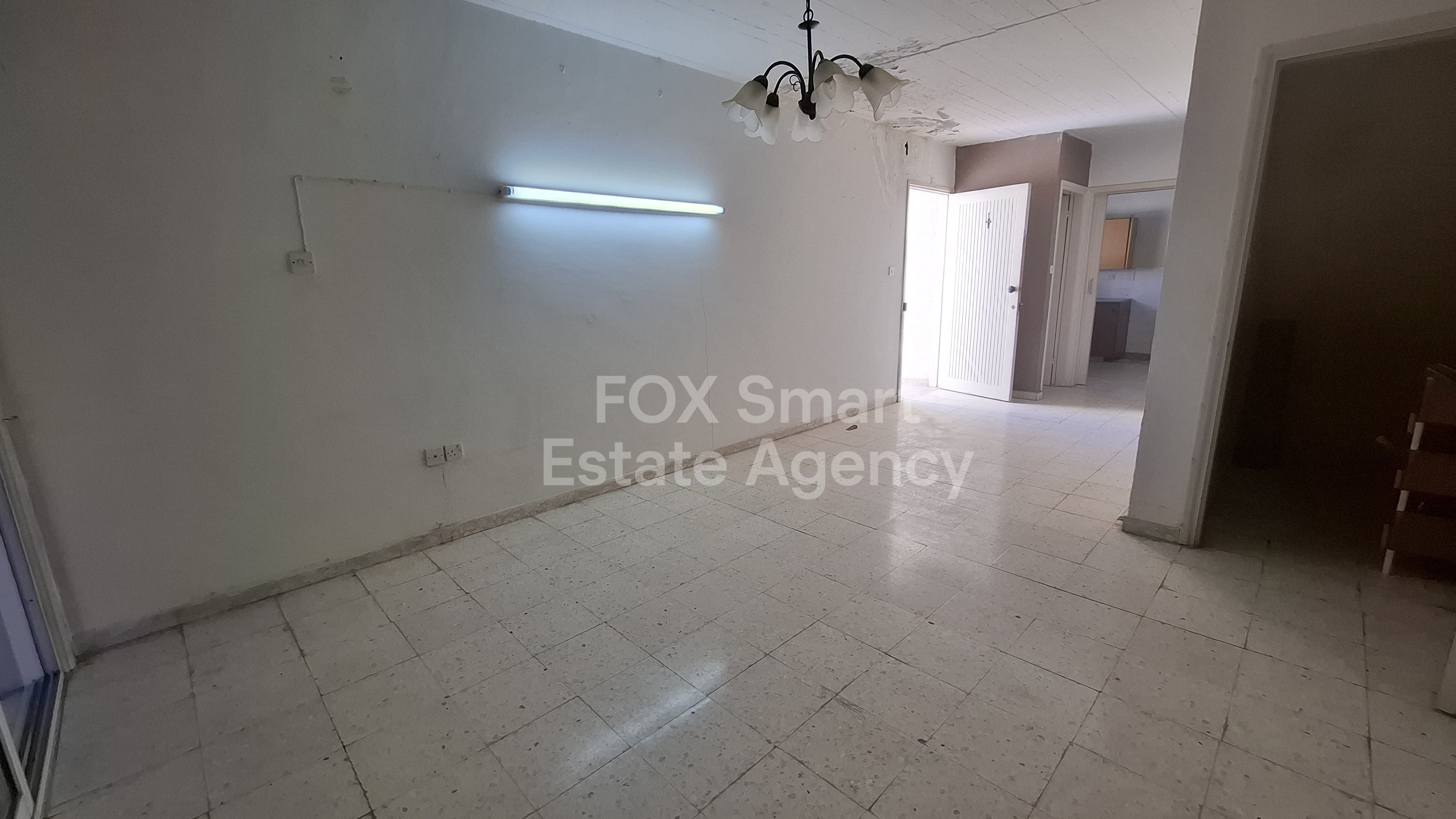 For Sale Two-Level Refugee House in a Quiet and Privileged Area in Platy, Aglatzia.