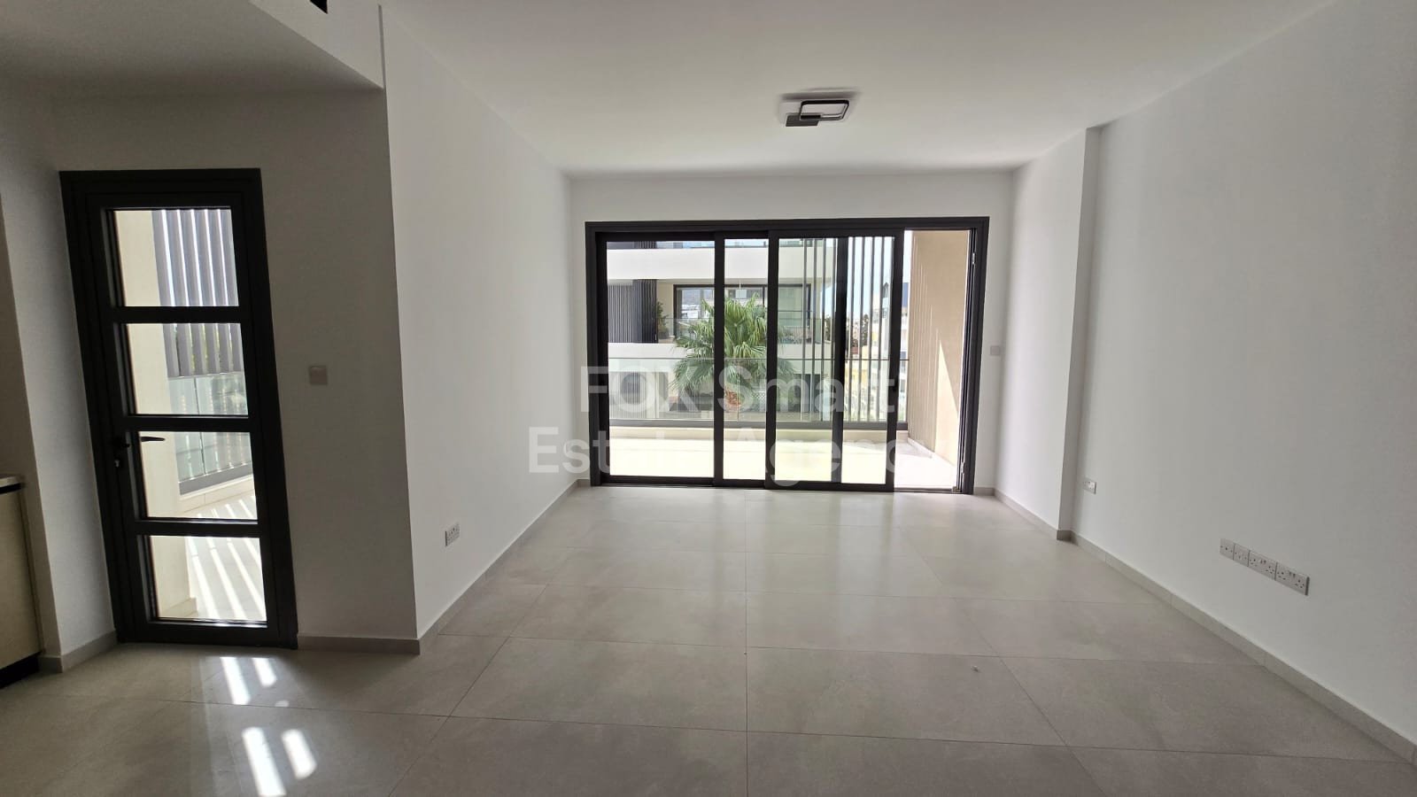 Apartment in Limassol - view 1