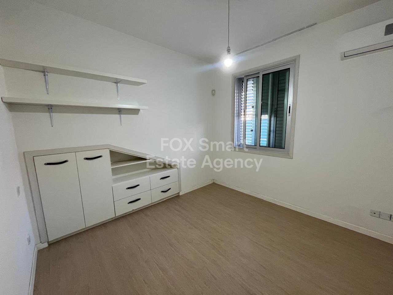 3 Bedroom Plus Office Ground Floor House for Rent in Agios Dometios