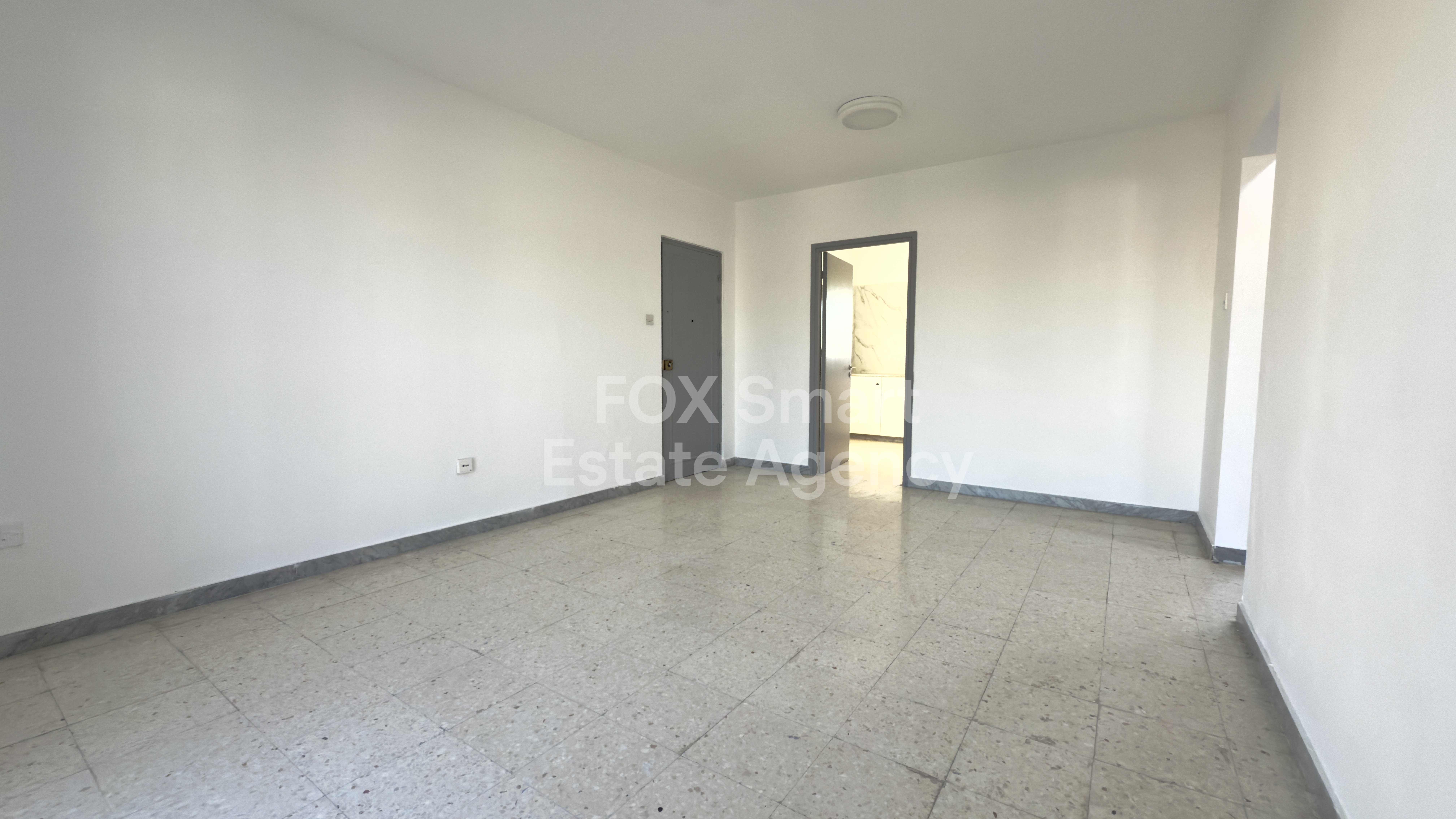 2-Bedroom Apartment in Agioi Anargyroi II – Ideal for Living or Investment