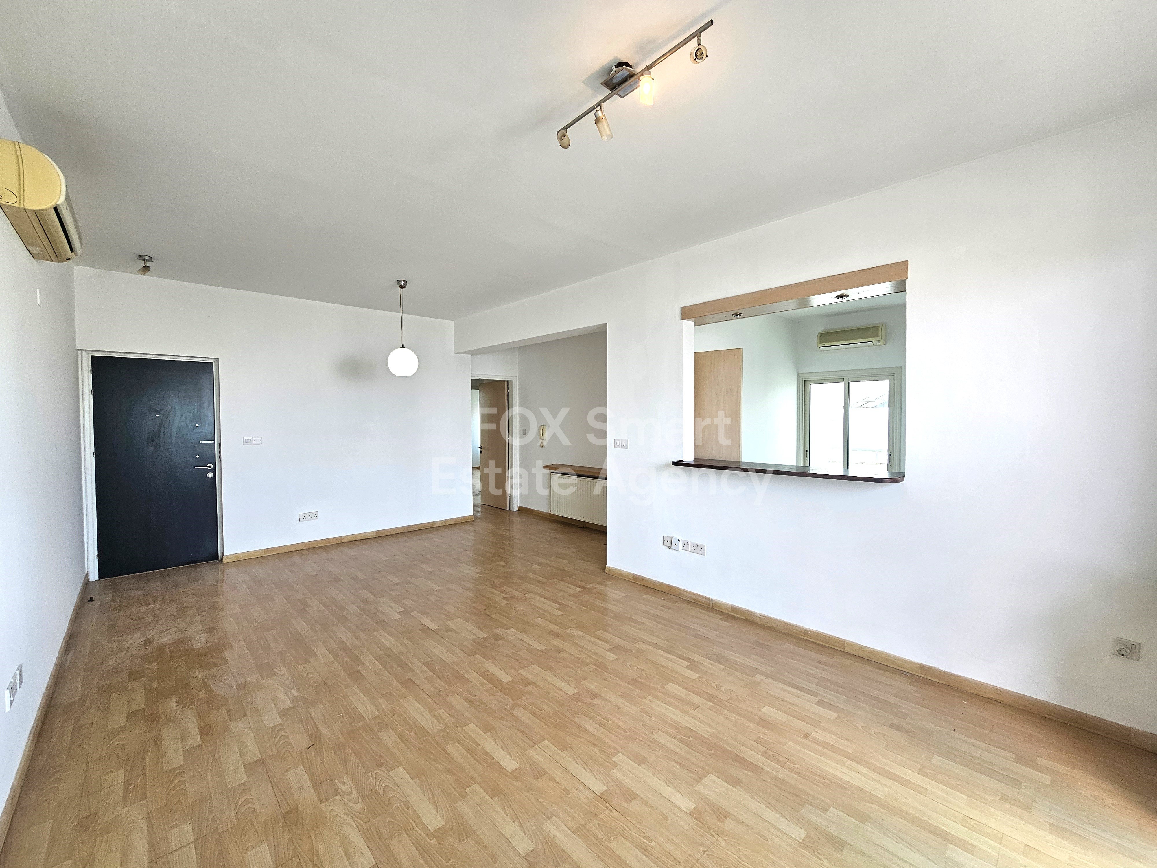 Spacious Renovated 3-Bedroom Apartment in Acropolis, Nicosia