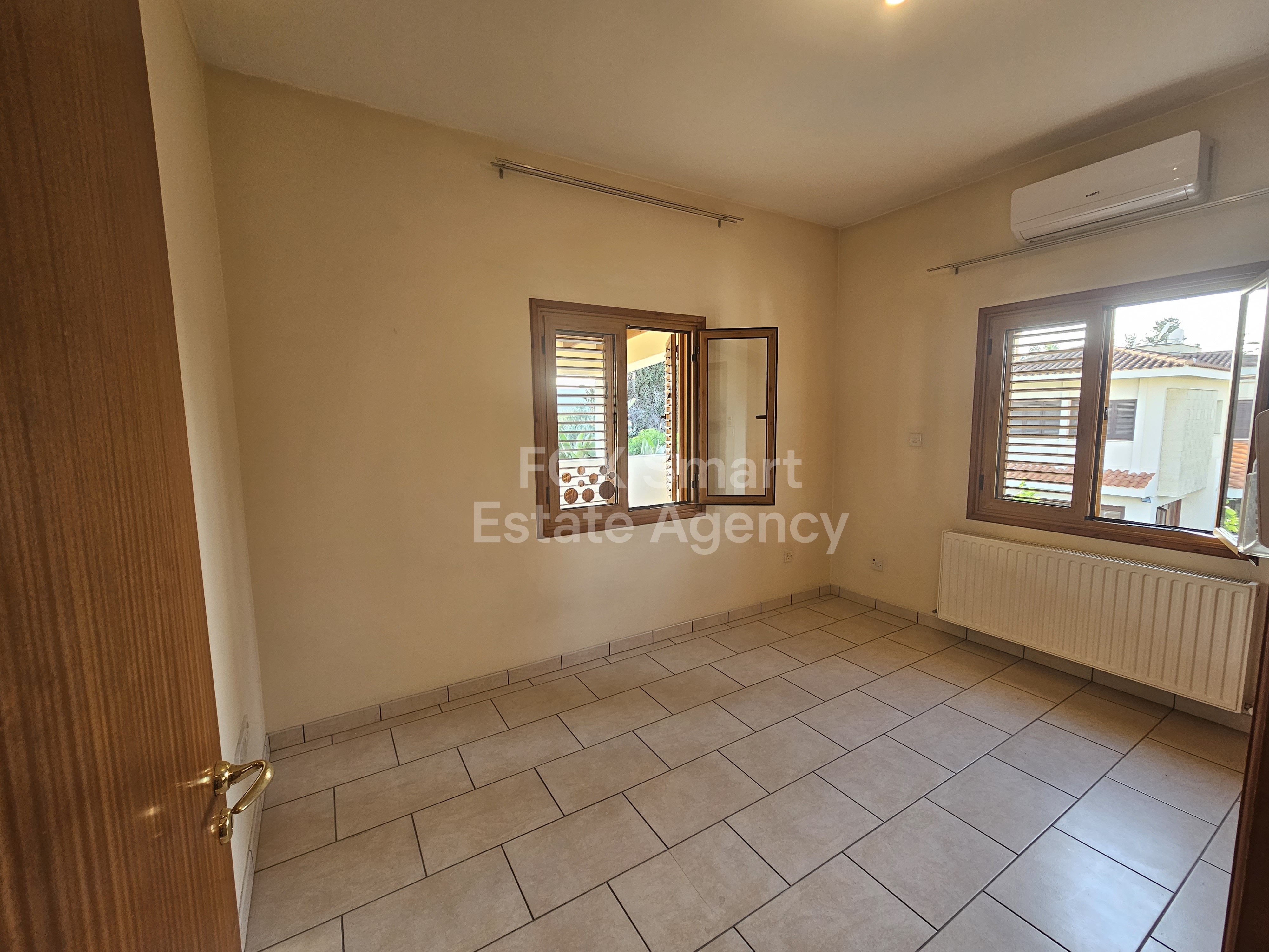 For Rent 3+1 Bedroom Upper Storey House in Egkomi, Nicosia