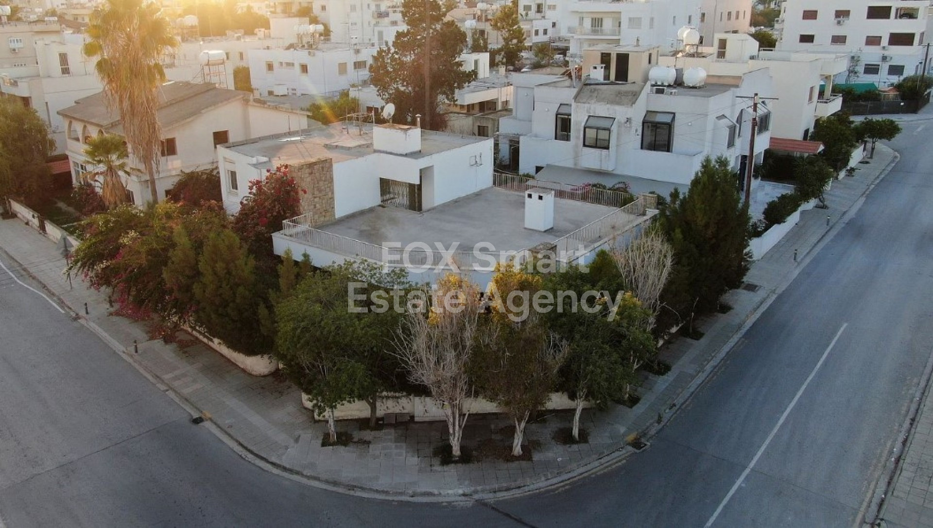 House, For Sale, Nicosia, Strovolos, Acropolis  4 Bedrooms 2.....