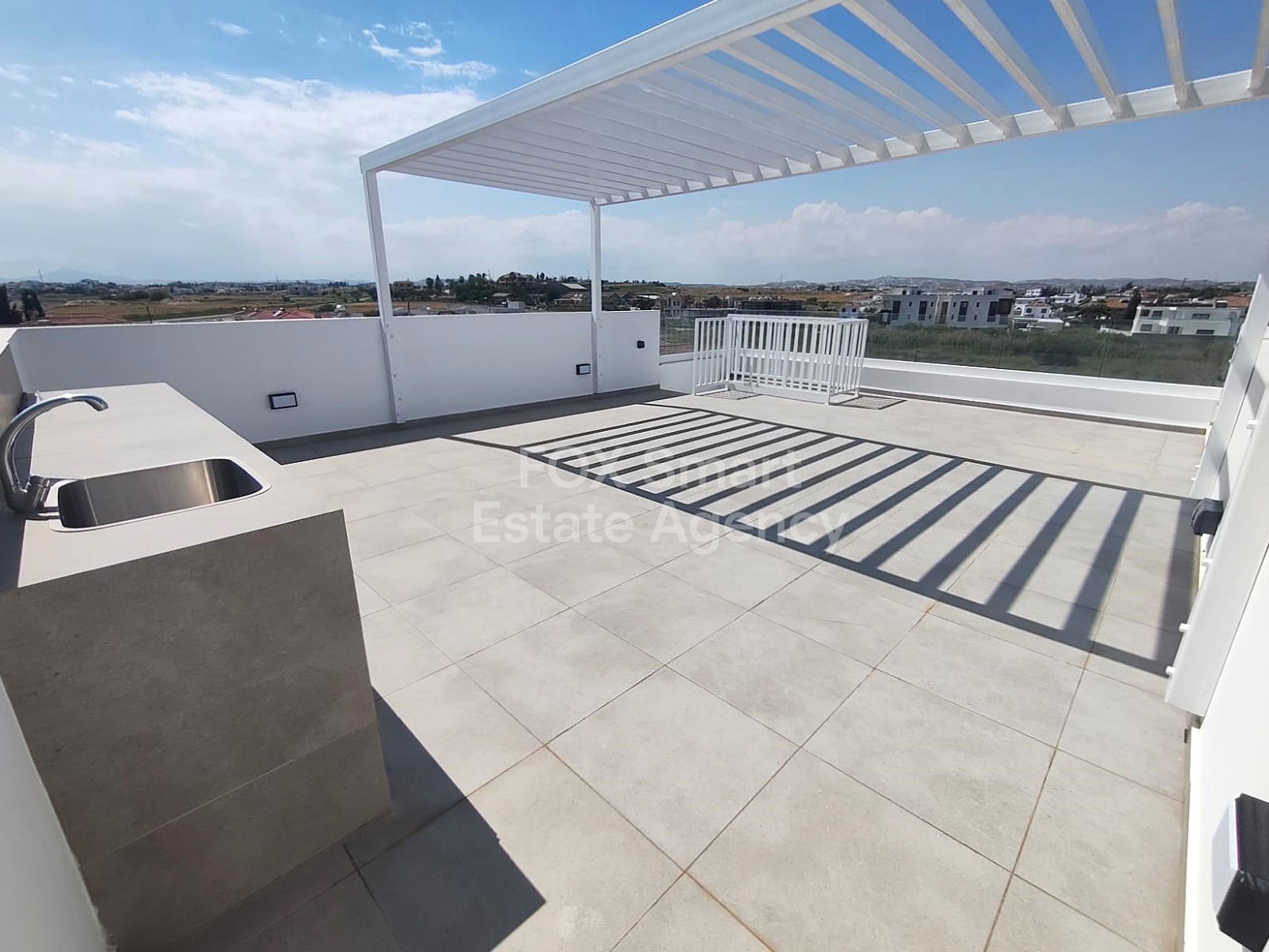 Apartment in Livadia - view 1