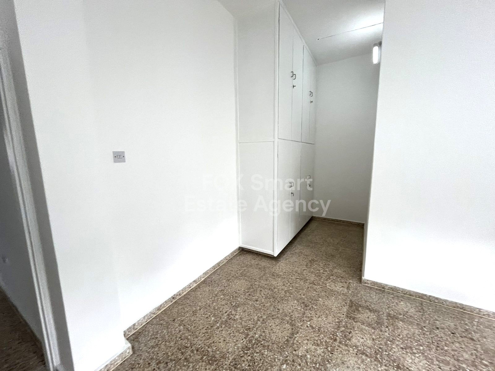 For rent 2 bedroom  ground floor apartment in Strovolos , close to Strovolou and Pericleous Street, Nicosia