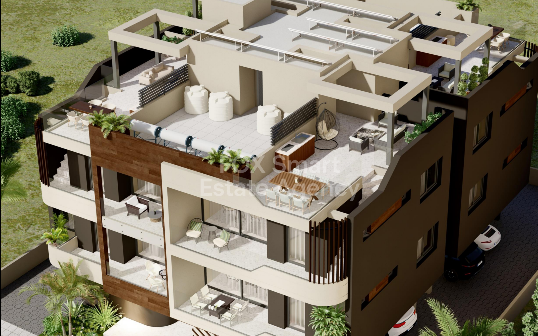 Contemporary 2-Bedroom Penthouse with Rooftop Terrace in Livadia