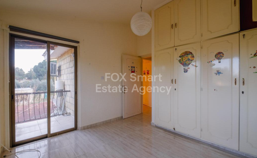For Sale: Charming House with Spacious Grounds in Pyrga