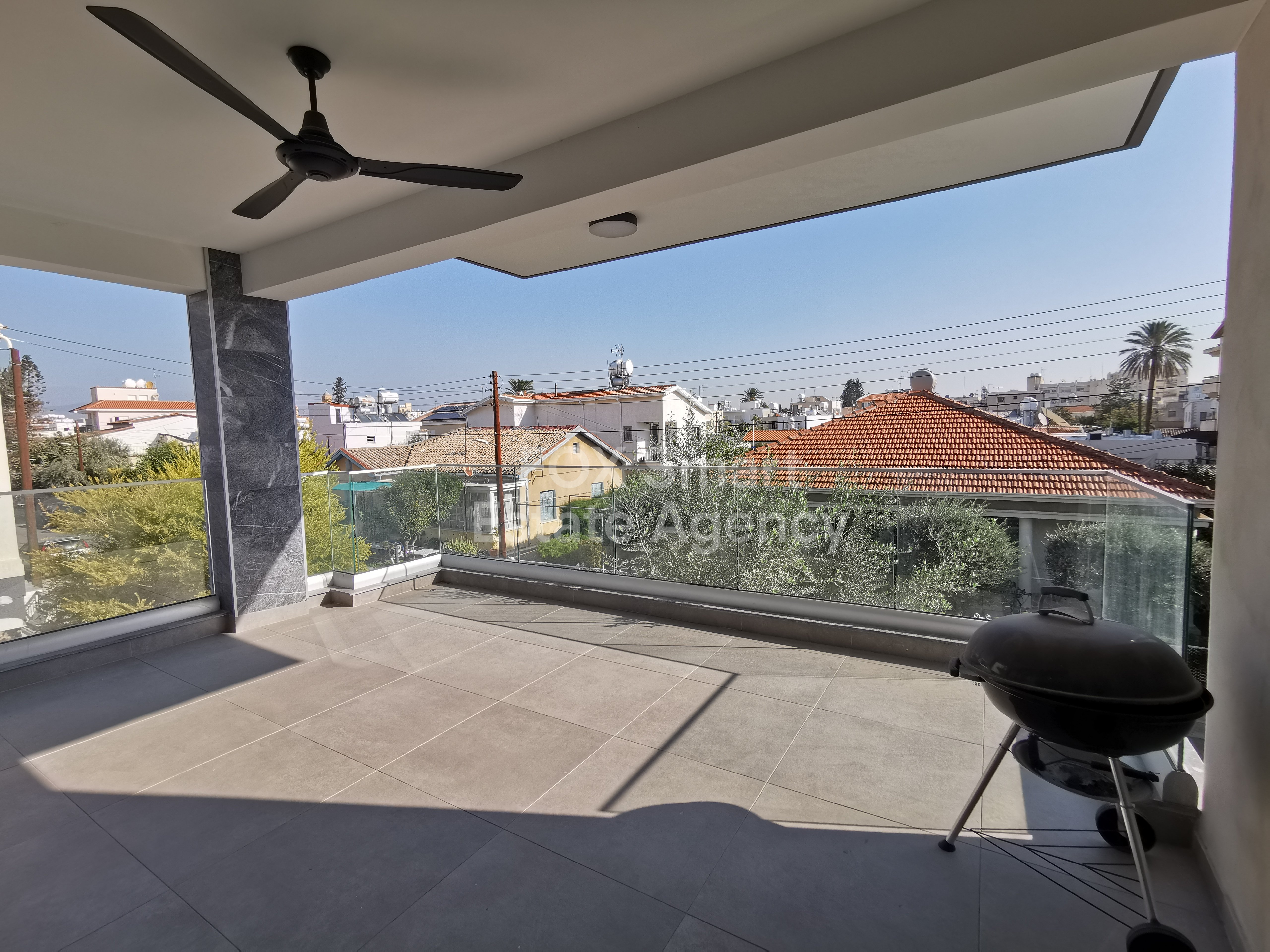 FOR SALE – Modern 3-Bedroom Whole-Floor Apartment | Engomi – Agios Dometios Border