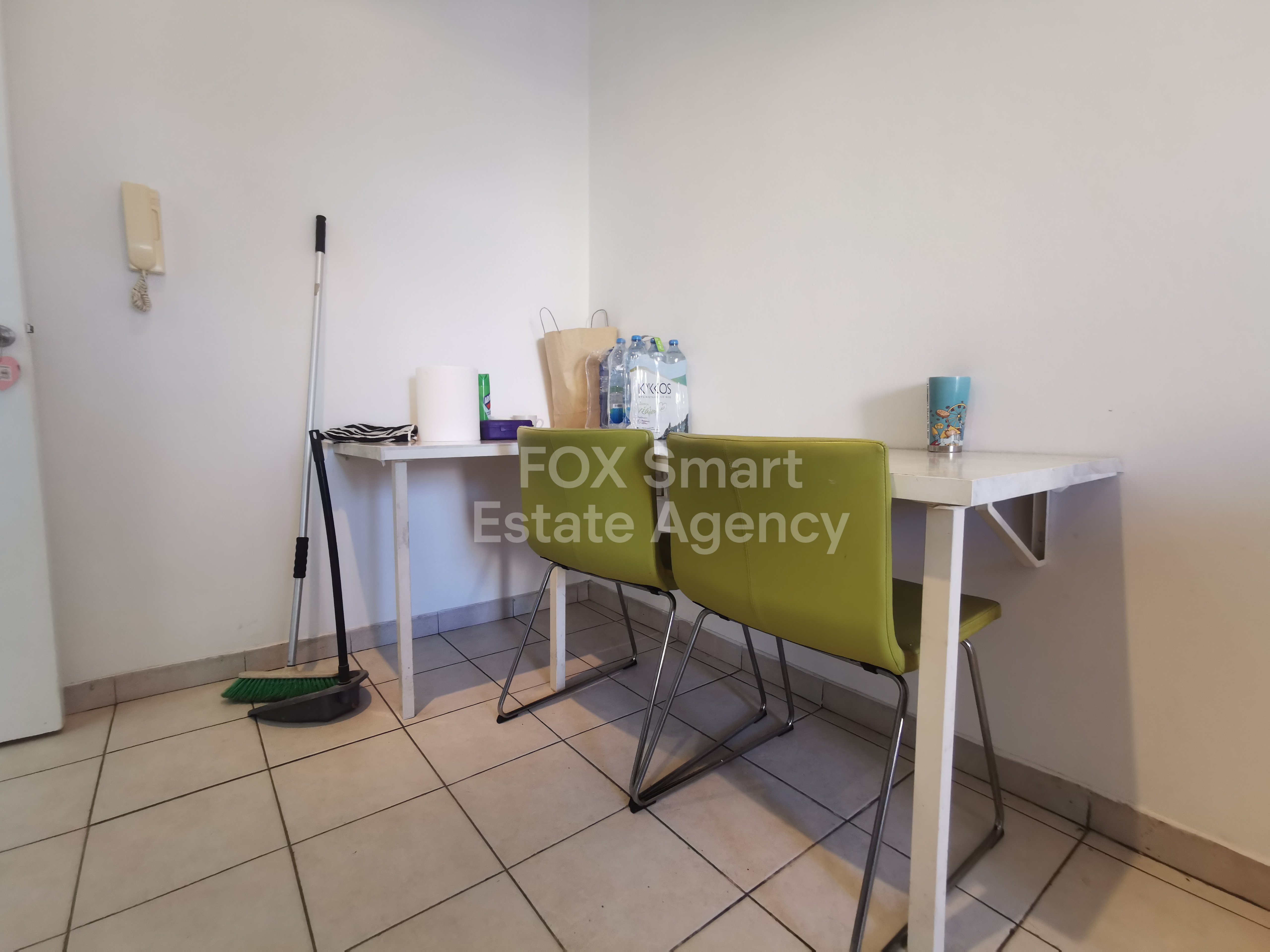 Renovated 2-Bedroom Apartment in Agios Antonios opposite PEO