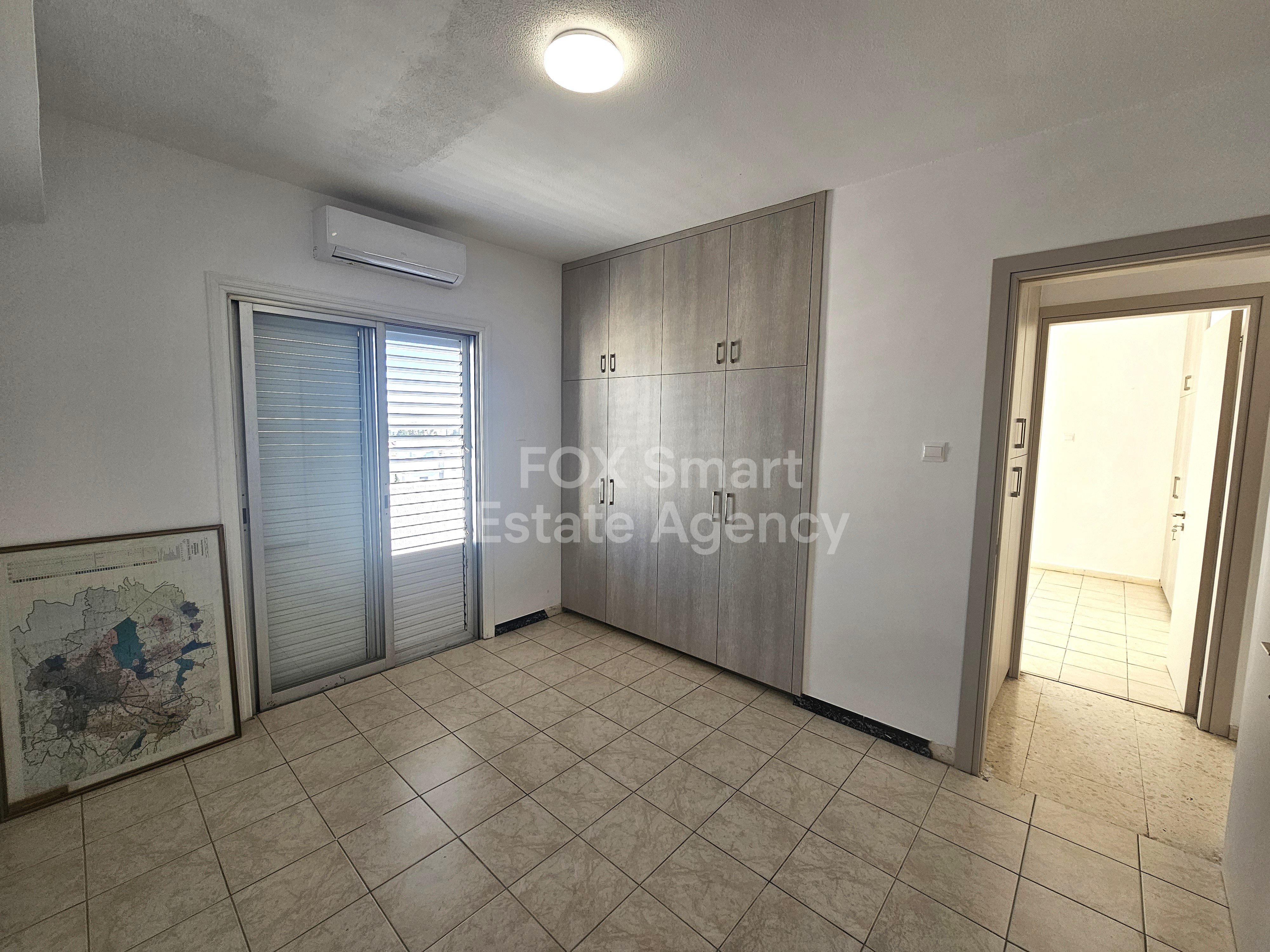 🌇 Renovated 3-Bedroom Penthouse Apartment 163 sqm + 110 sqm Verandas in Strovolos (Stavrou Area), Nicosia