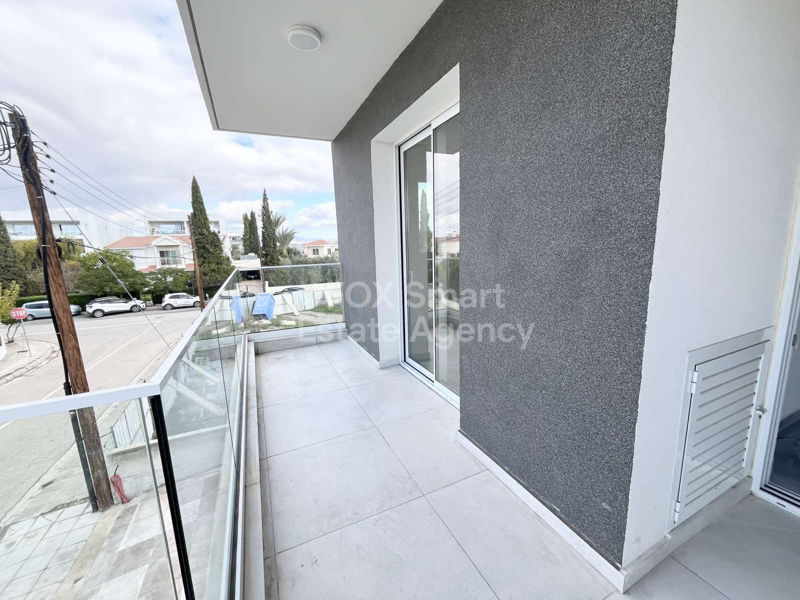 Luxurious modern two bedroom apartment for rent