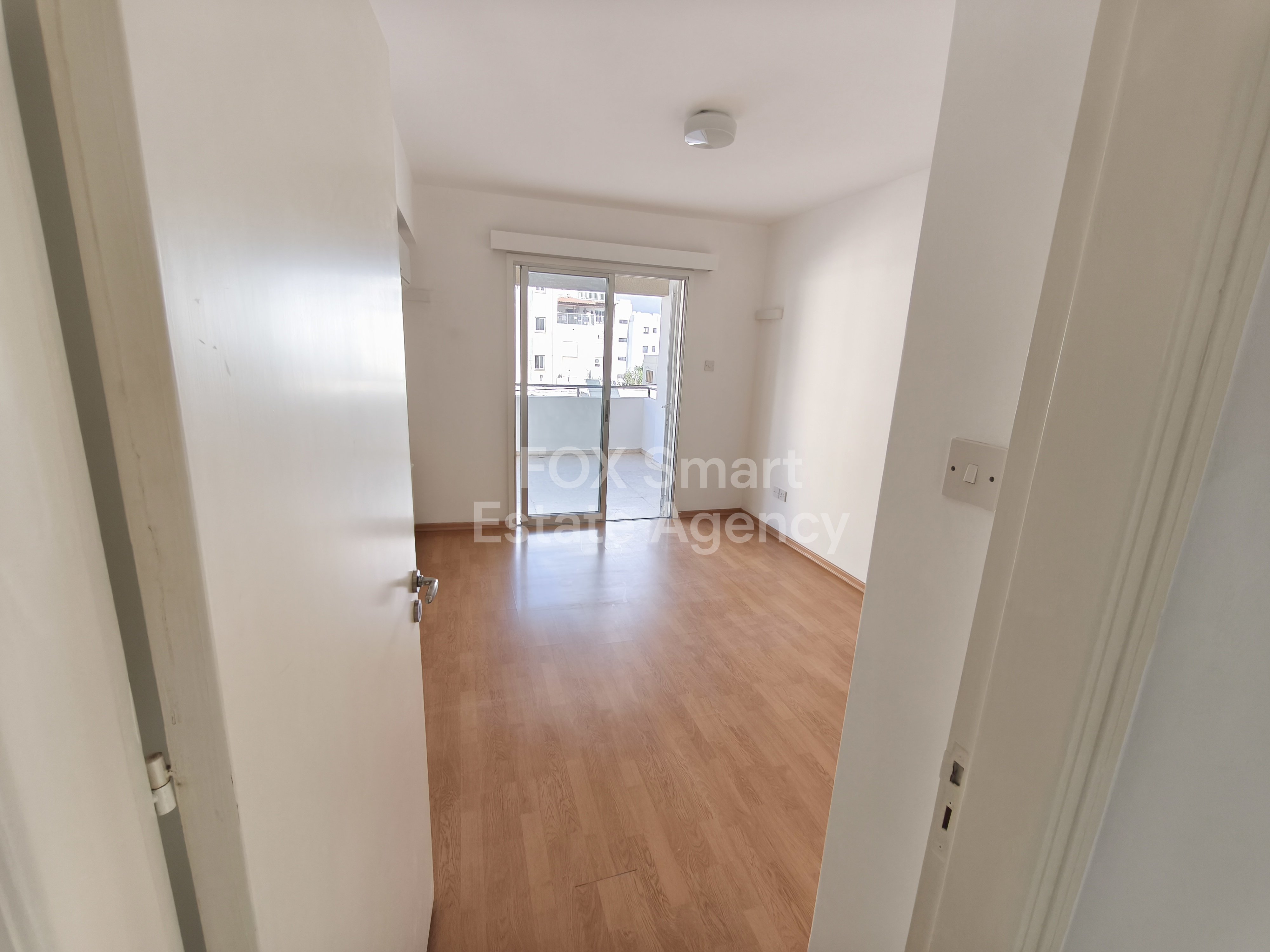 Bright 3-Bedroom Apartment for Rent in Dasoupoli, Strovolos