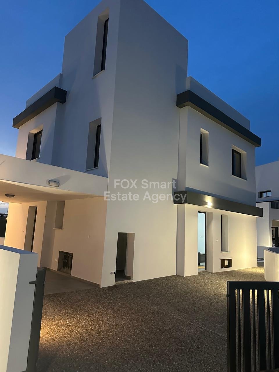 FOR LONG TERM RENTAL.. 3 BEDROOM WITH SEA VIEW, AND ROOFTOP, KAPARRIS, FAMAGUSTA