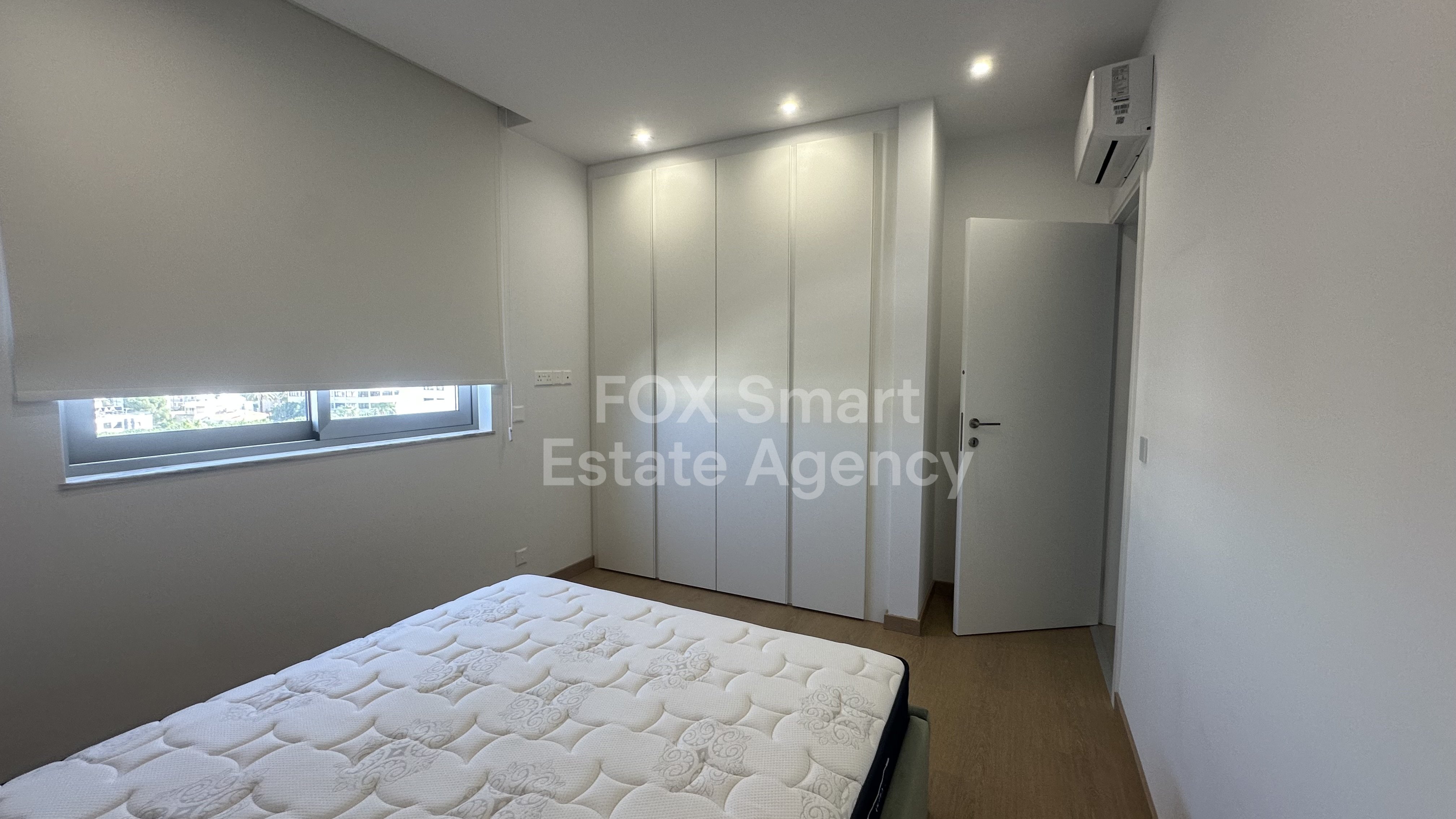 Luxurious Three Bedroom Penthouse Apartment