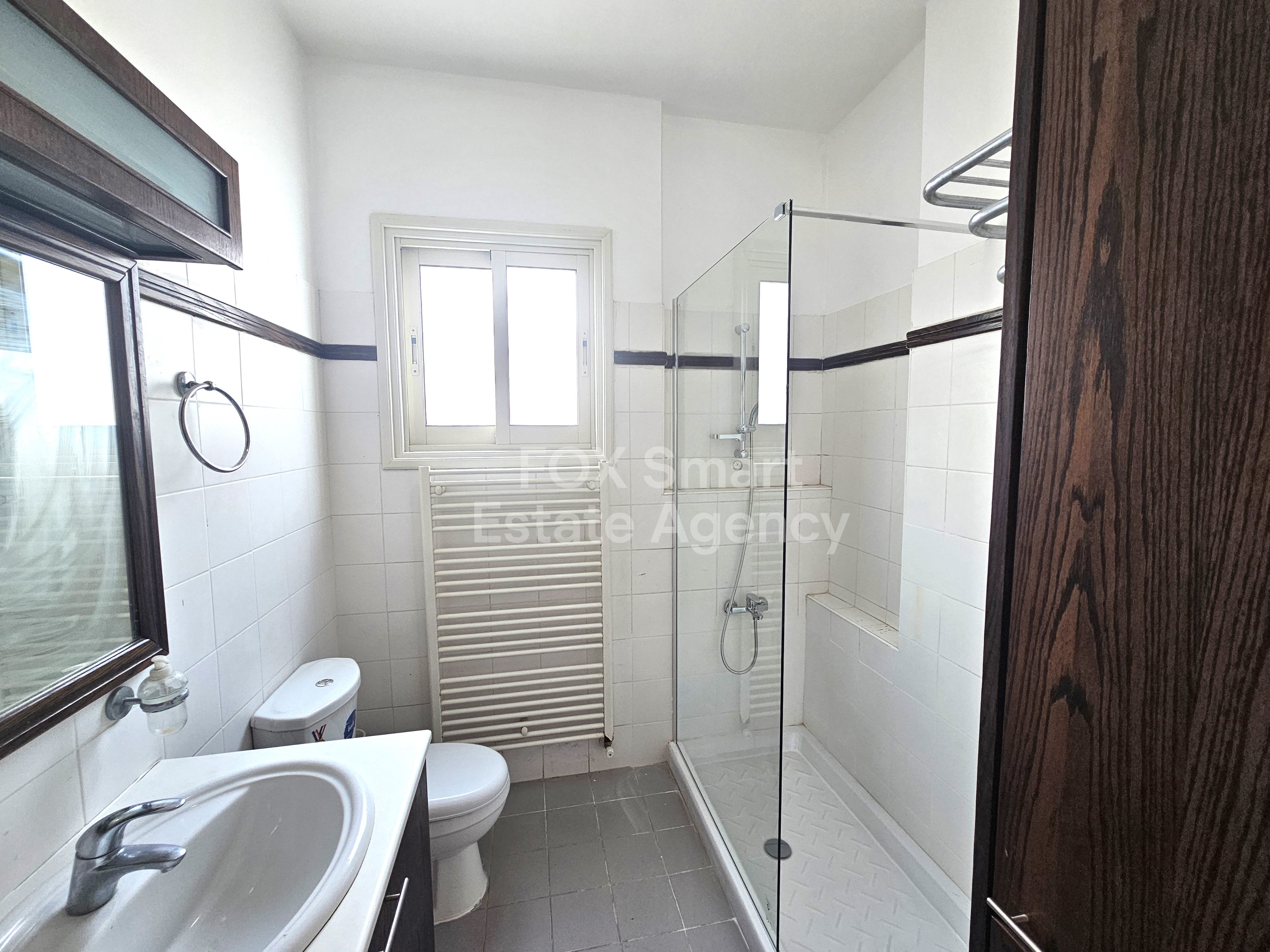 Spacious Renovated 3-Bedroom Apartment in Acropolis, Nicosia
