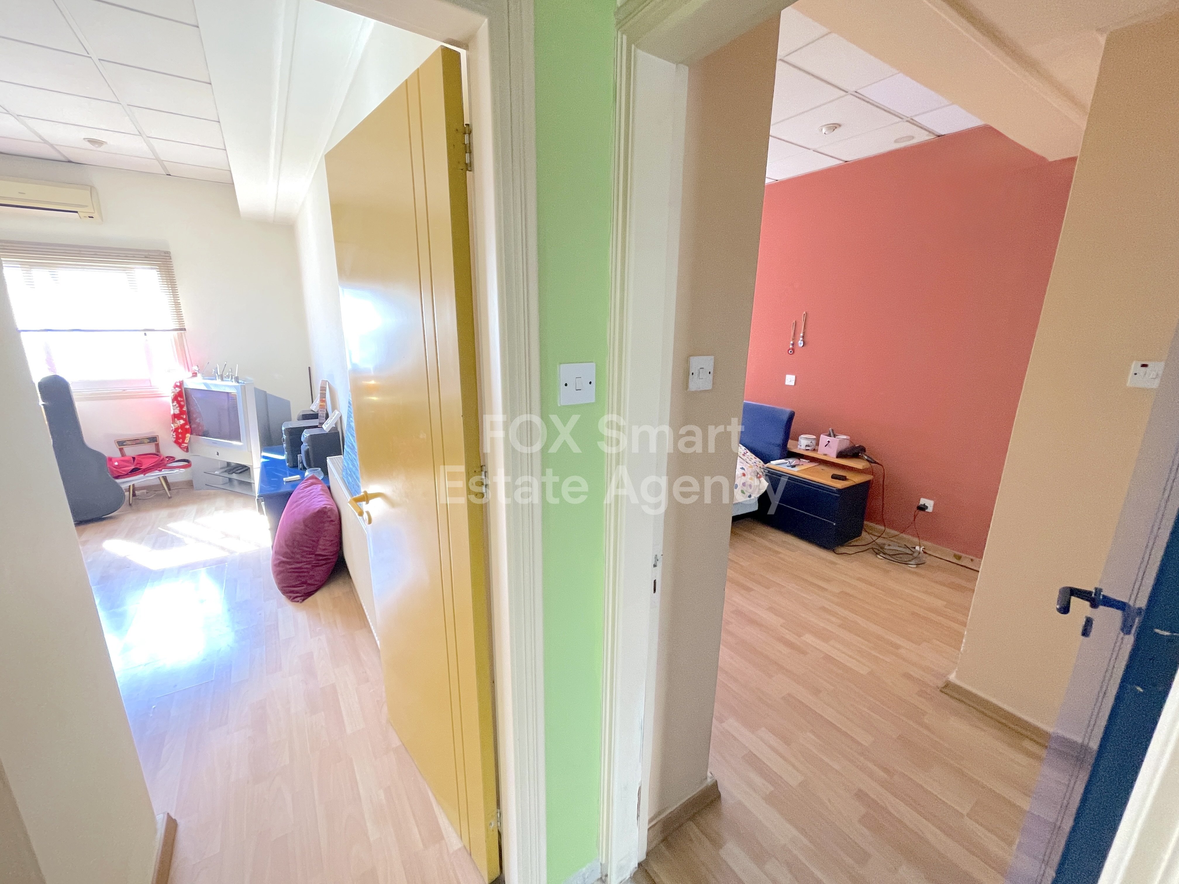 Prime Urban Retreat: Stylish Living in Heart of Aglantzia