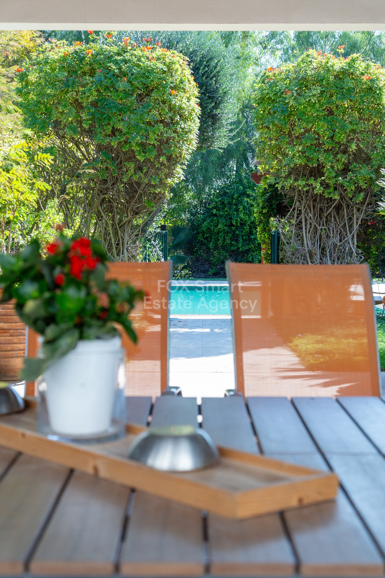 Luxury 5-Bedroom Villa with Private Pool – Prime Residential Area of Larnaca, Cyprus