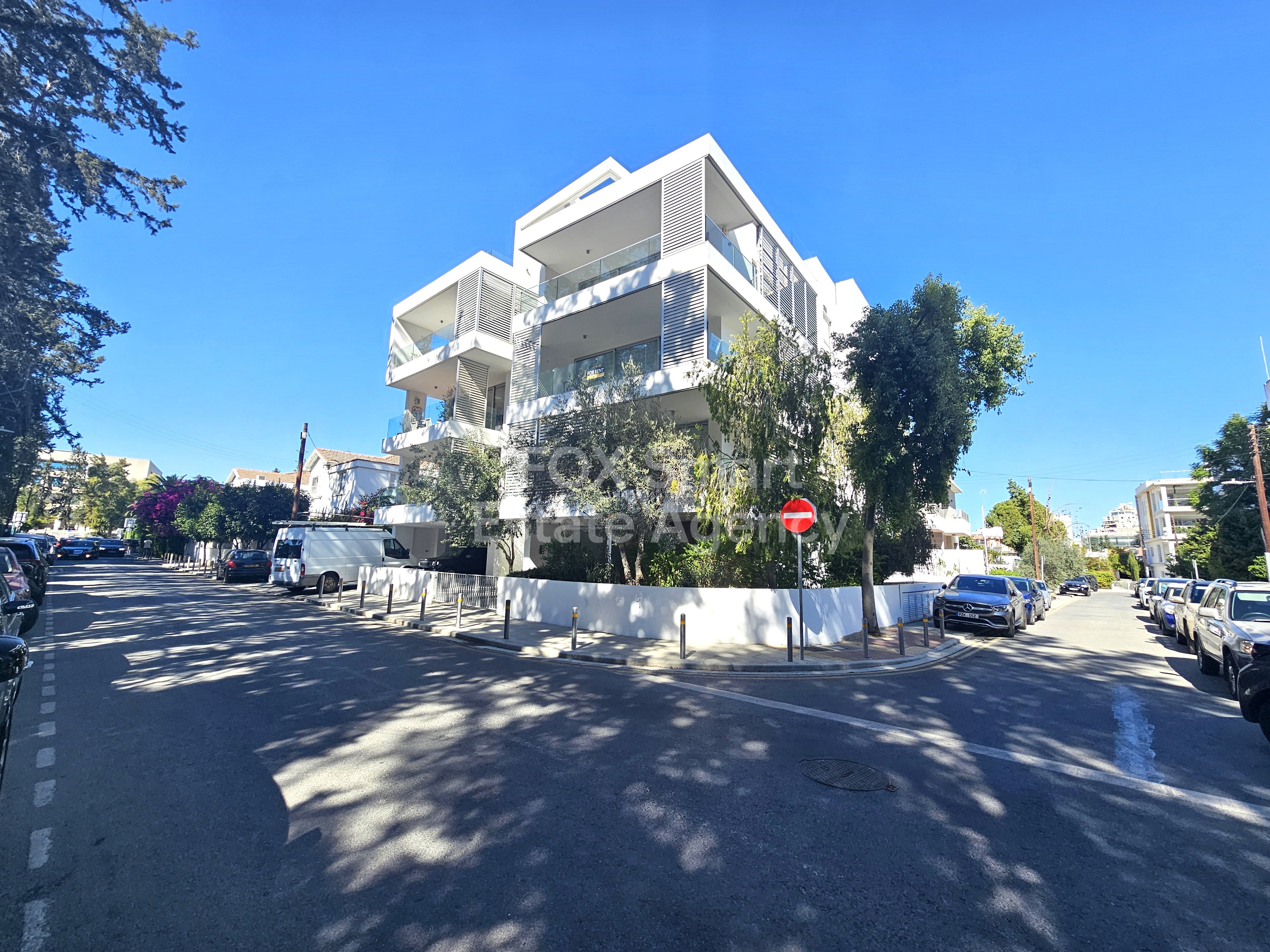 Luxury 3-Bedroom Apartment in Agioi Omologites (Opposite Agios Demetrios Park & Near Junior School), Nicosia