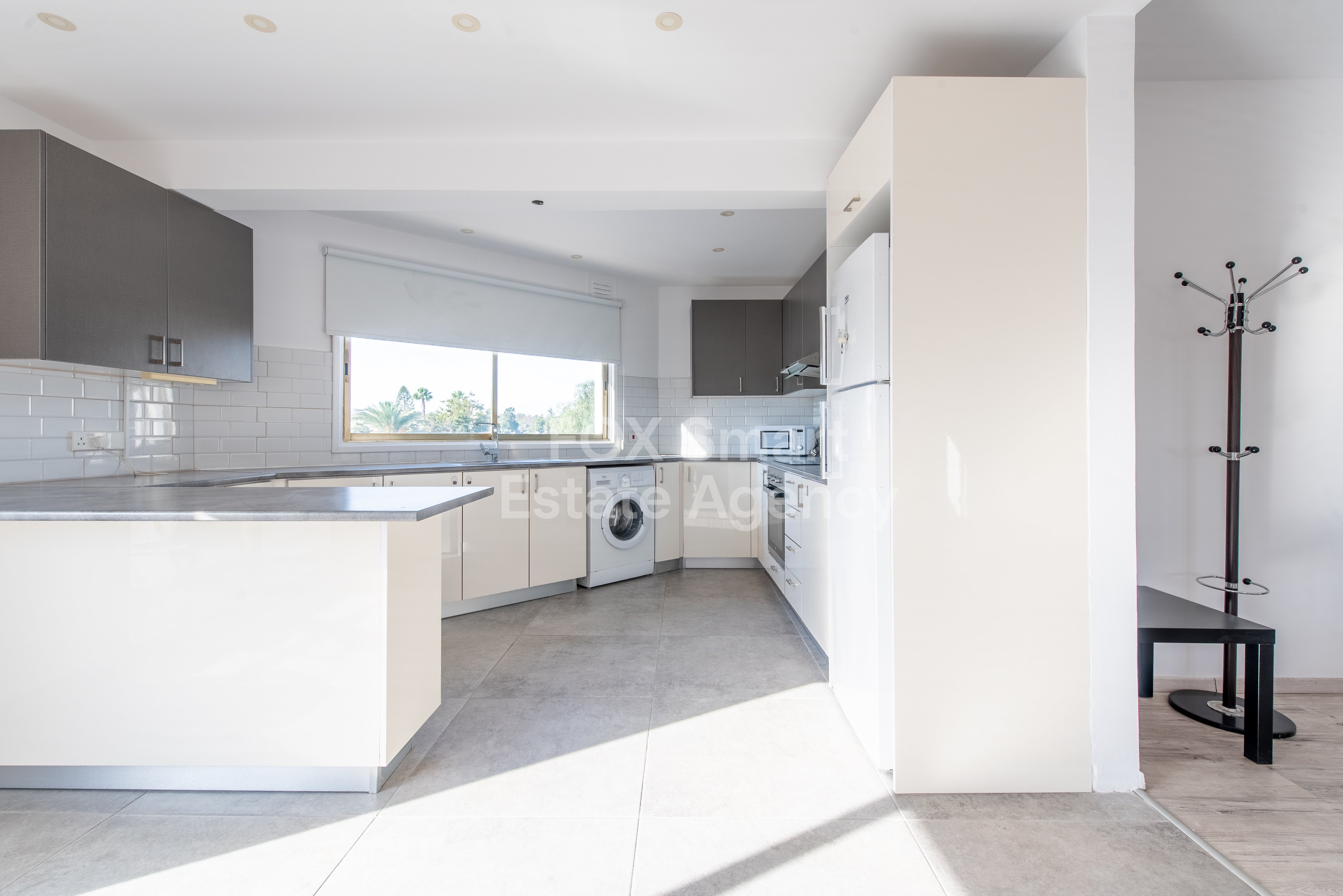 Bright 2BR in Makenzy – High Demand Rental