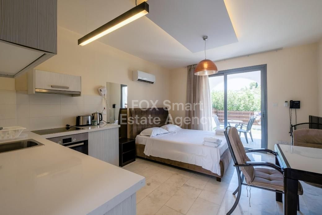 Apartment in Lakki - view 1