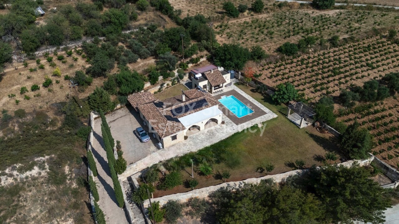 House, For Sale, Limassol, Laneia