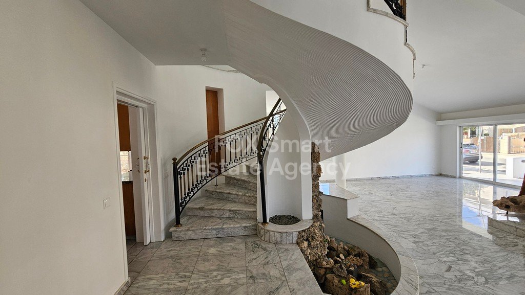 FOR RENT: Elegant Three-Bedroom House with Attic & Office in Archangelos, Nicosia