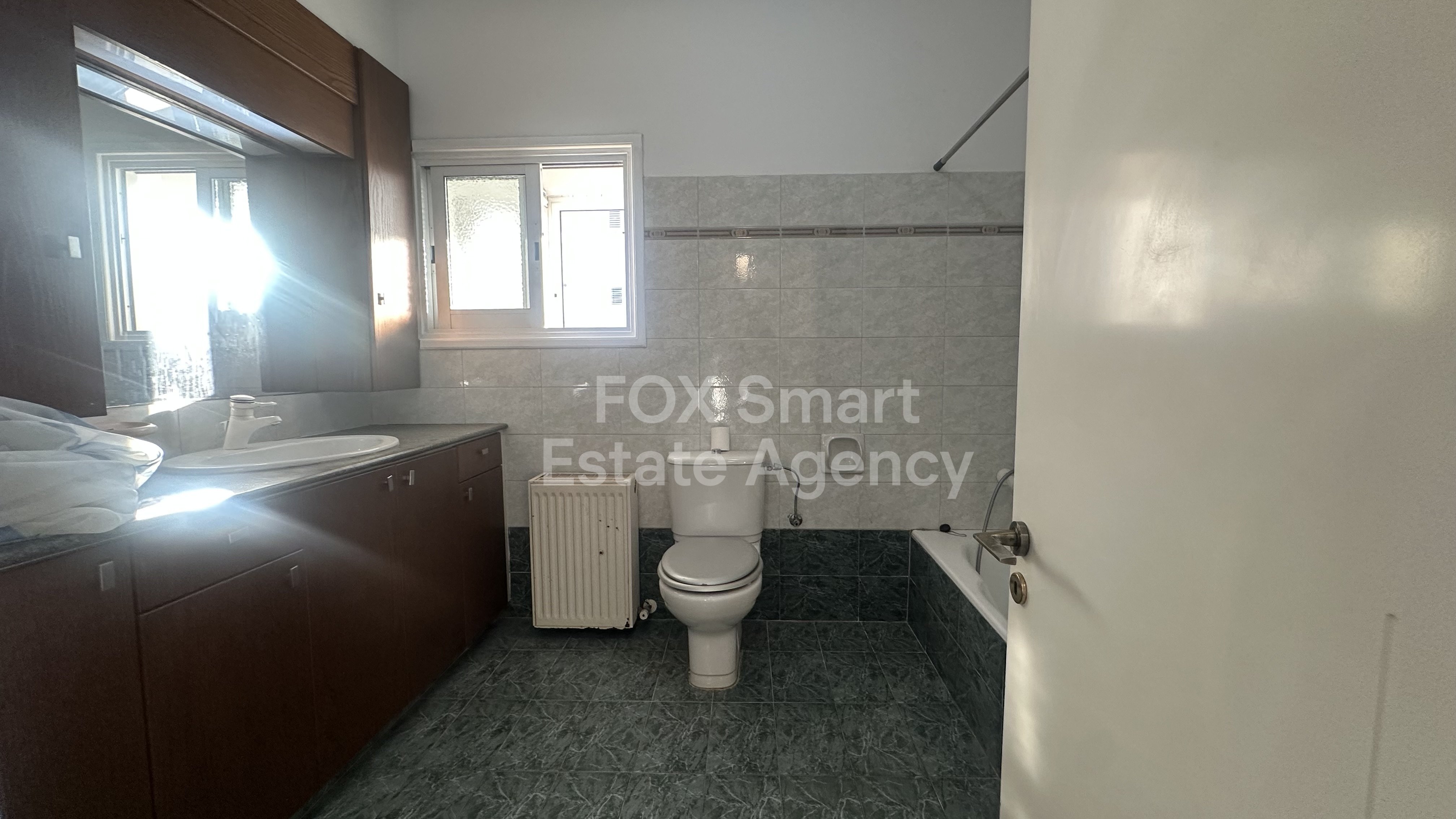 Upper House Apartment in Strovolos, Nicosia