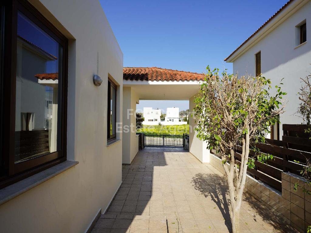 Luxury five-bedroom house in Egkomi, Nicosia for sale