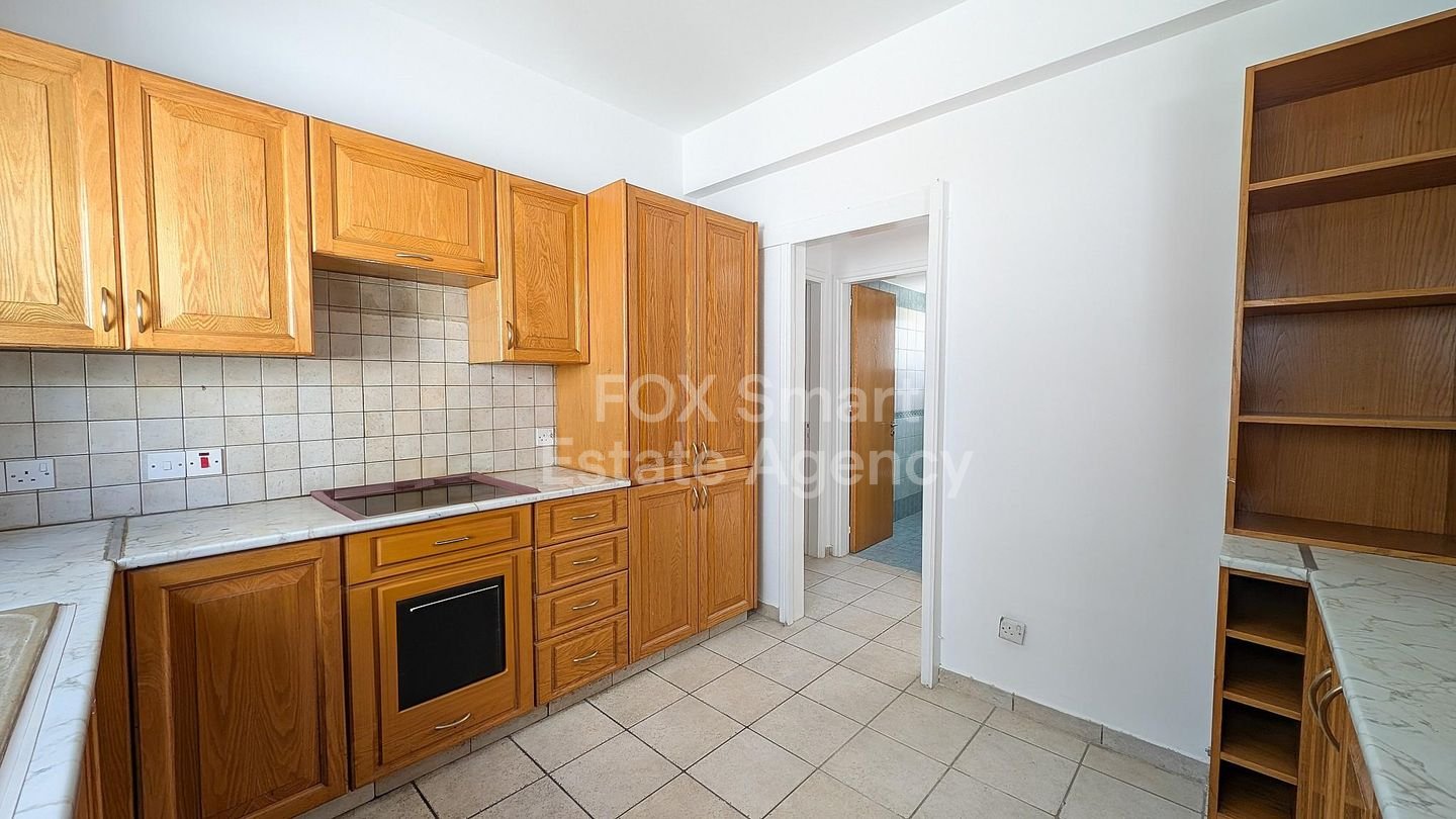 Charming Ground-Floor Apartment, with large verandas in Prestigious Strovolos