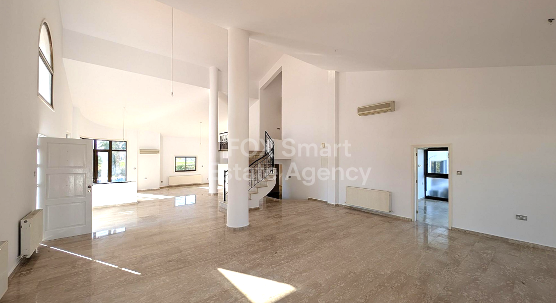 Four bedroom house for sale, Pyla.