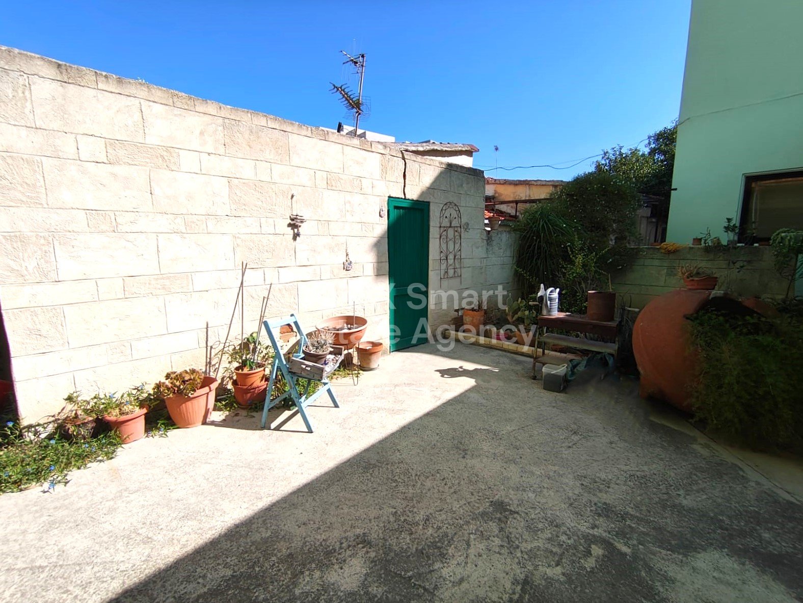 4 Bedroom Detached House + old Bungalow House, Sotiros area, Larnaca