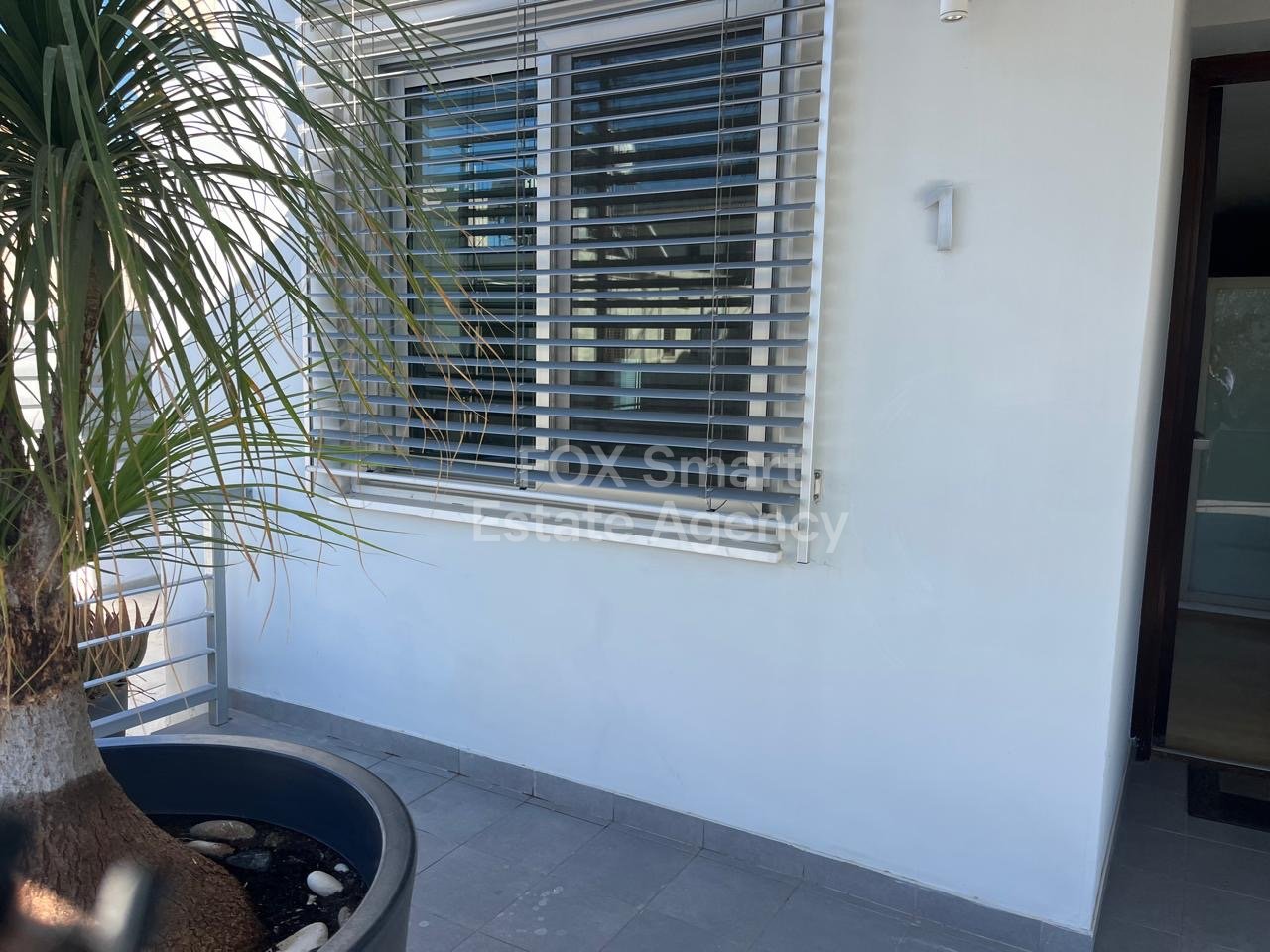 3 Bedroom Plus Office Ground Floor House for Rent in Agios Dometios