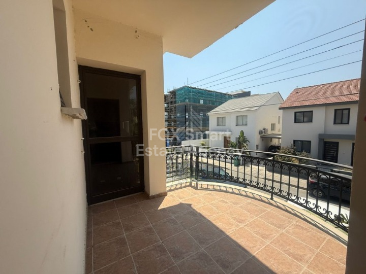 Spacious 4-Bedroom Home in Vergina – Quiet Residential Area