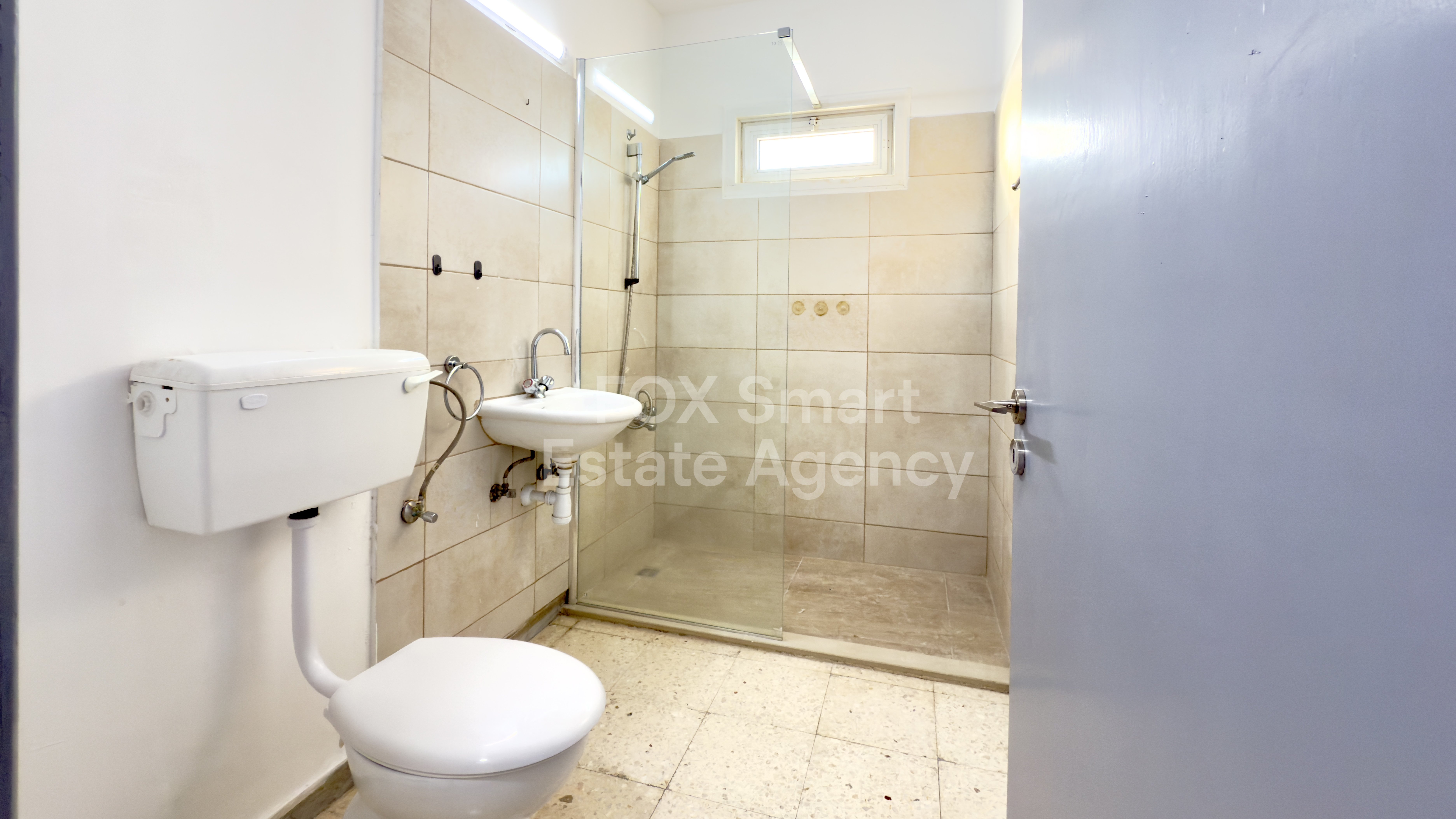 2-Bedroom Apartment in Agioi Anargyroi II – Ideal for Living or Investment