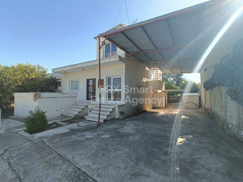 FOR SALE - Spacious 4-bedroom corner detached house in Pera Chorio - Nisou, in Nicosia