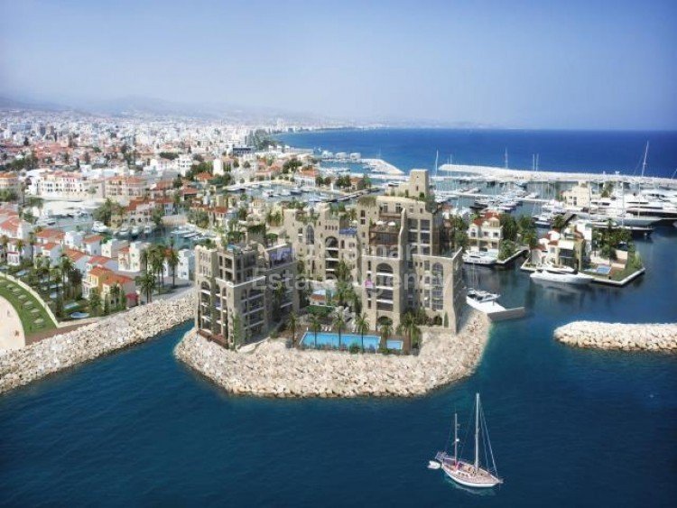 Apartment in Limassol - view 1