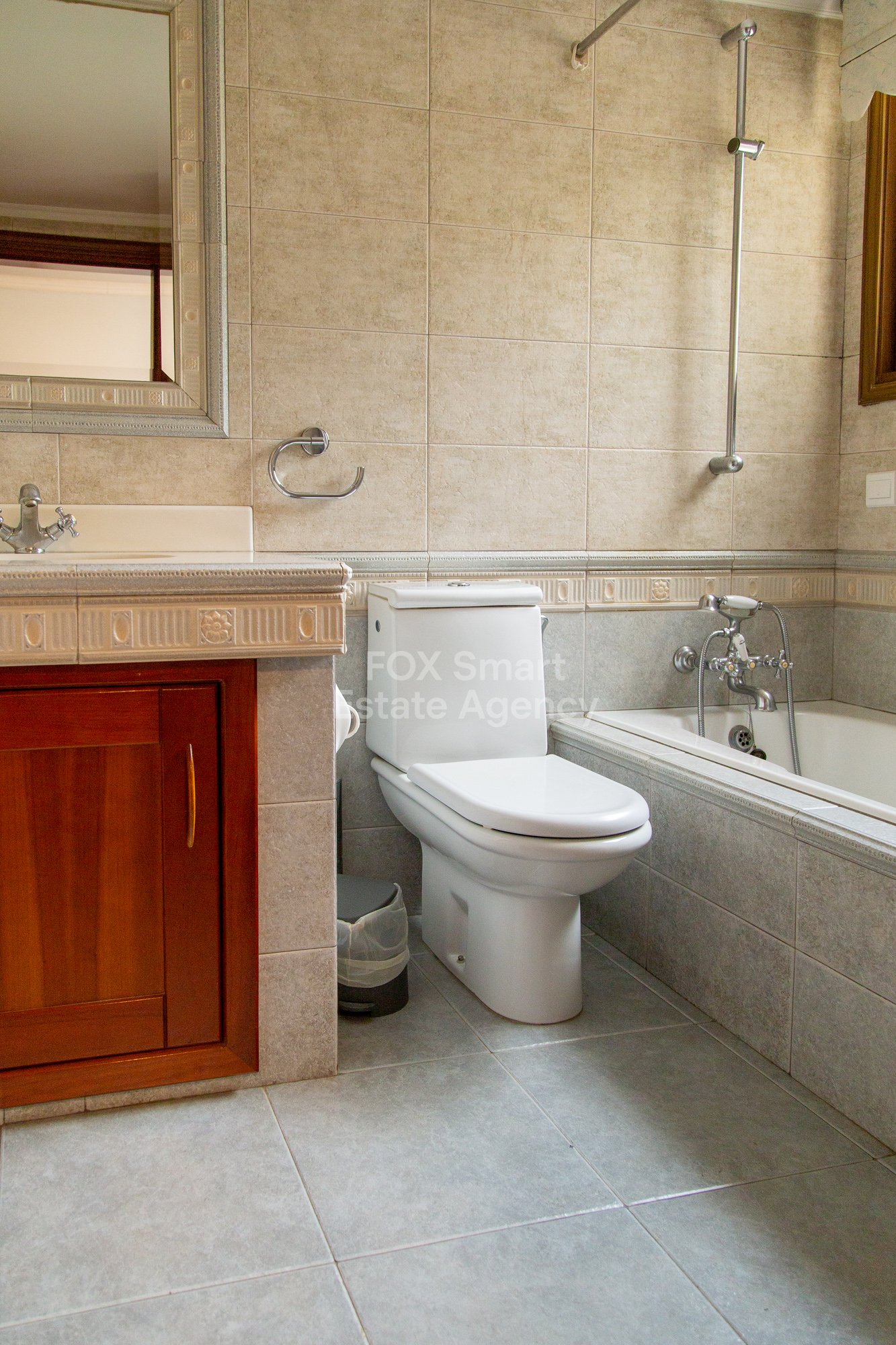 Luxury 4-Bedroom Villa with Private Pool & Development Potential – Pascal Area, Larnaca