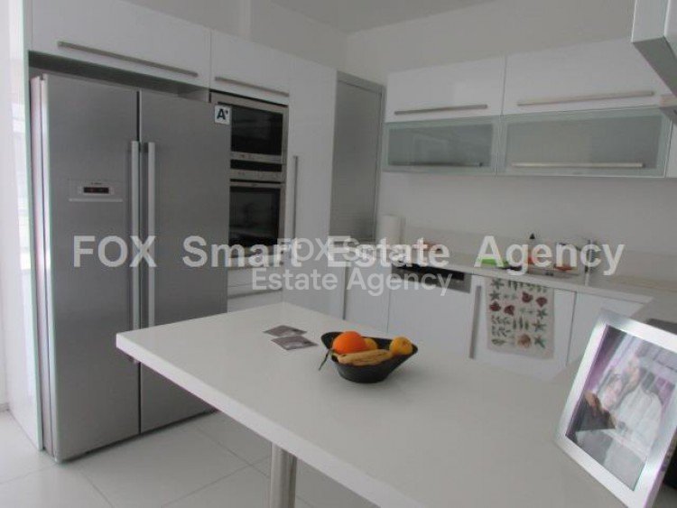 FOR RENT – Fully-furnished, Luxury 3-bedroom Apartment in Acropolis
