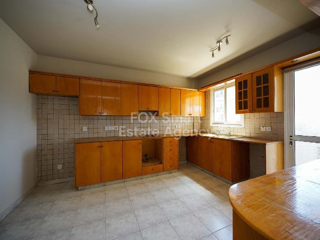 Three bedroom apartment in Strovolos, Nicosia for sale
