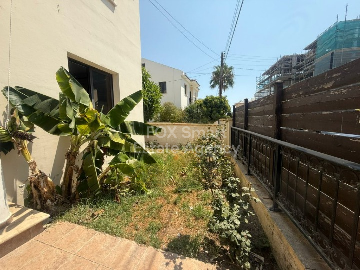 Spacious 4-Bedroom Home in Vergina – Quiet Residential Area