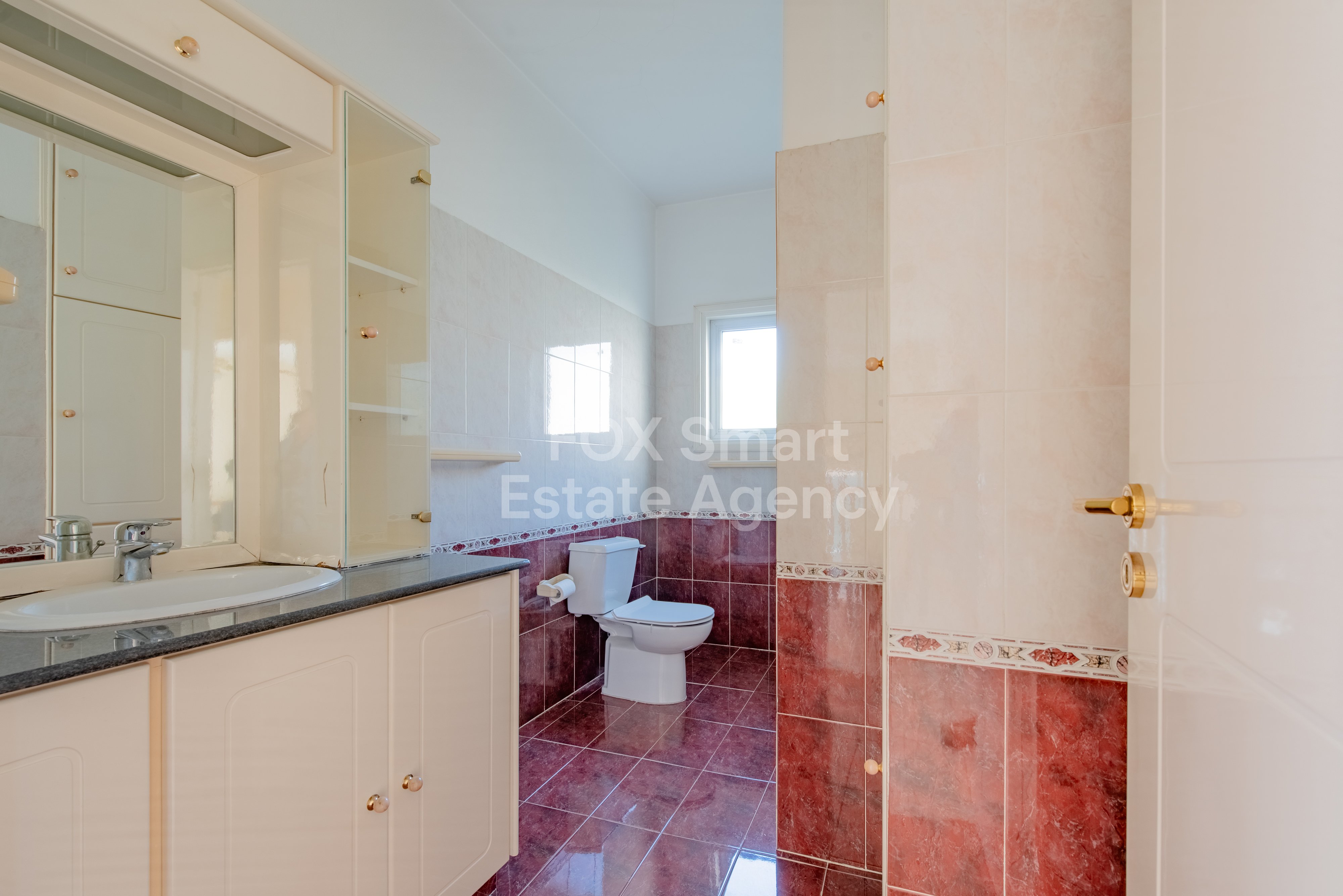 Bright Family Home in Central Larnaca