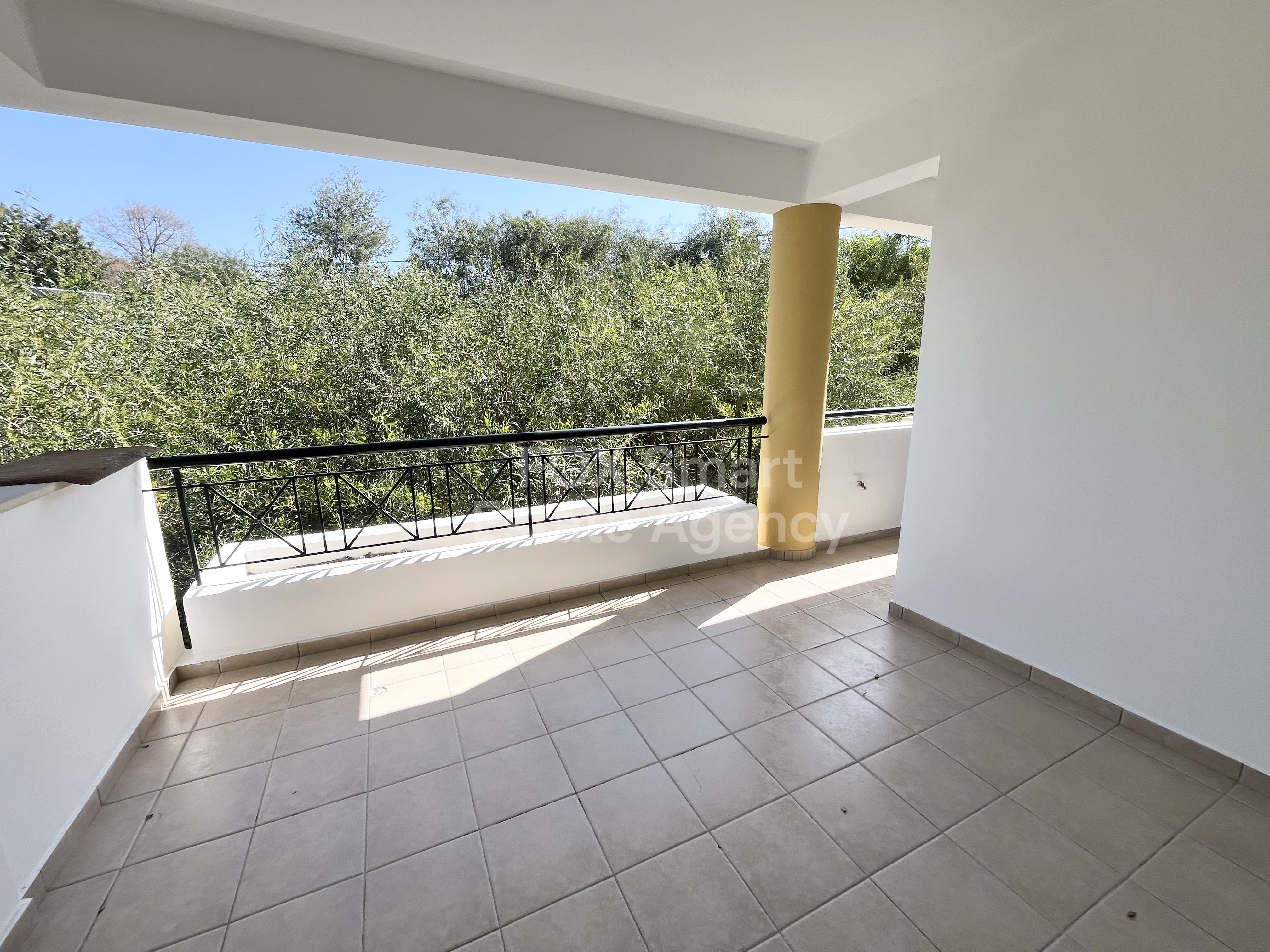 For rent 2 bedroom apartment close to Akadimias Park and Kallipoleos Street, Nicosia