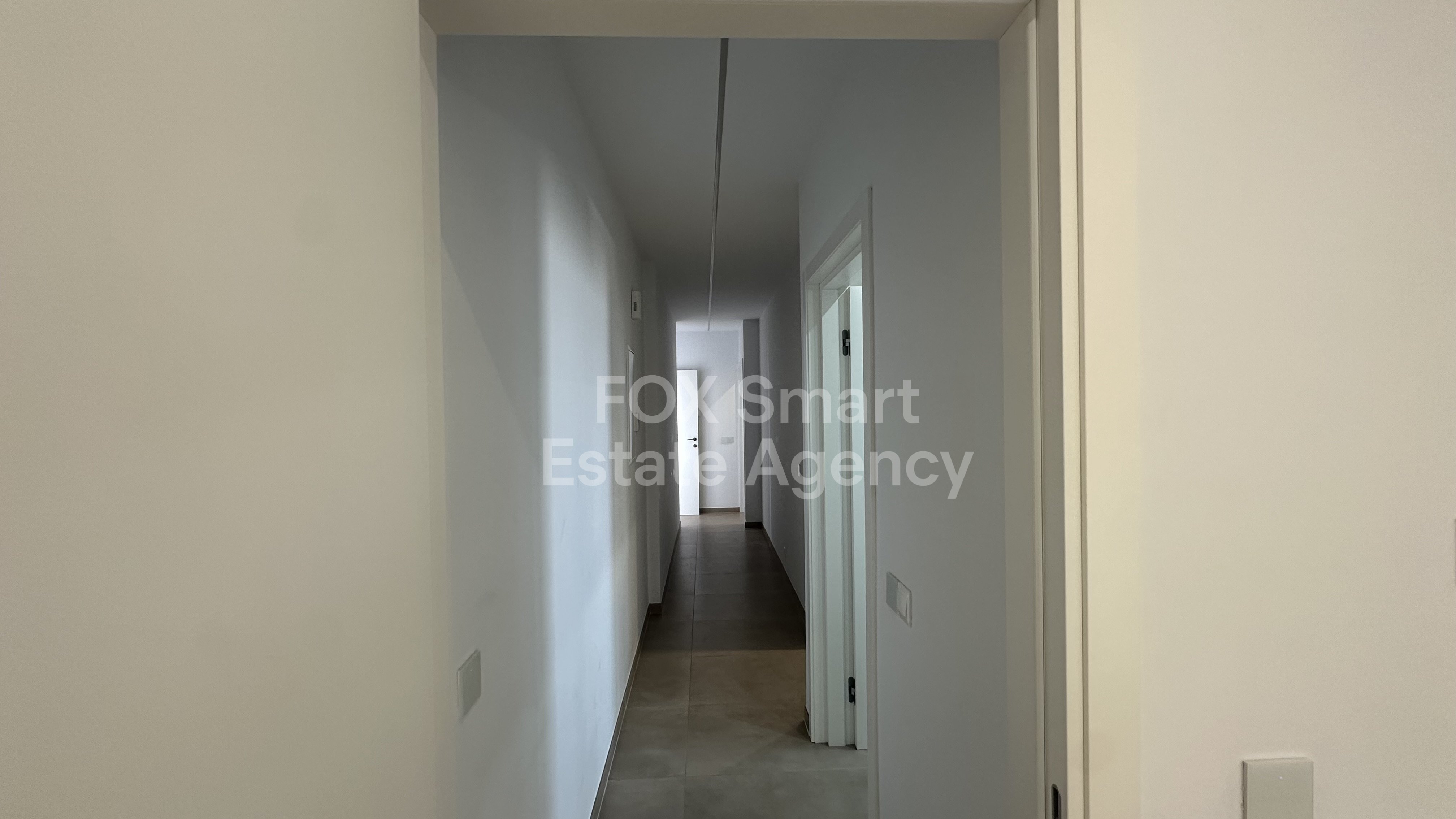 Luxurious Three Bedroom Penthouse Apartment