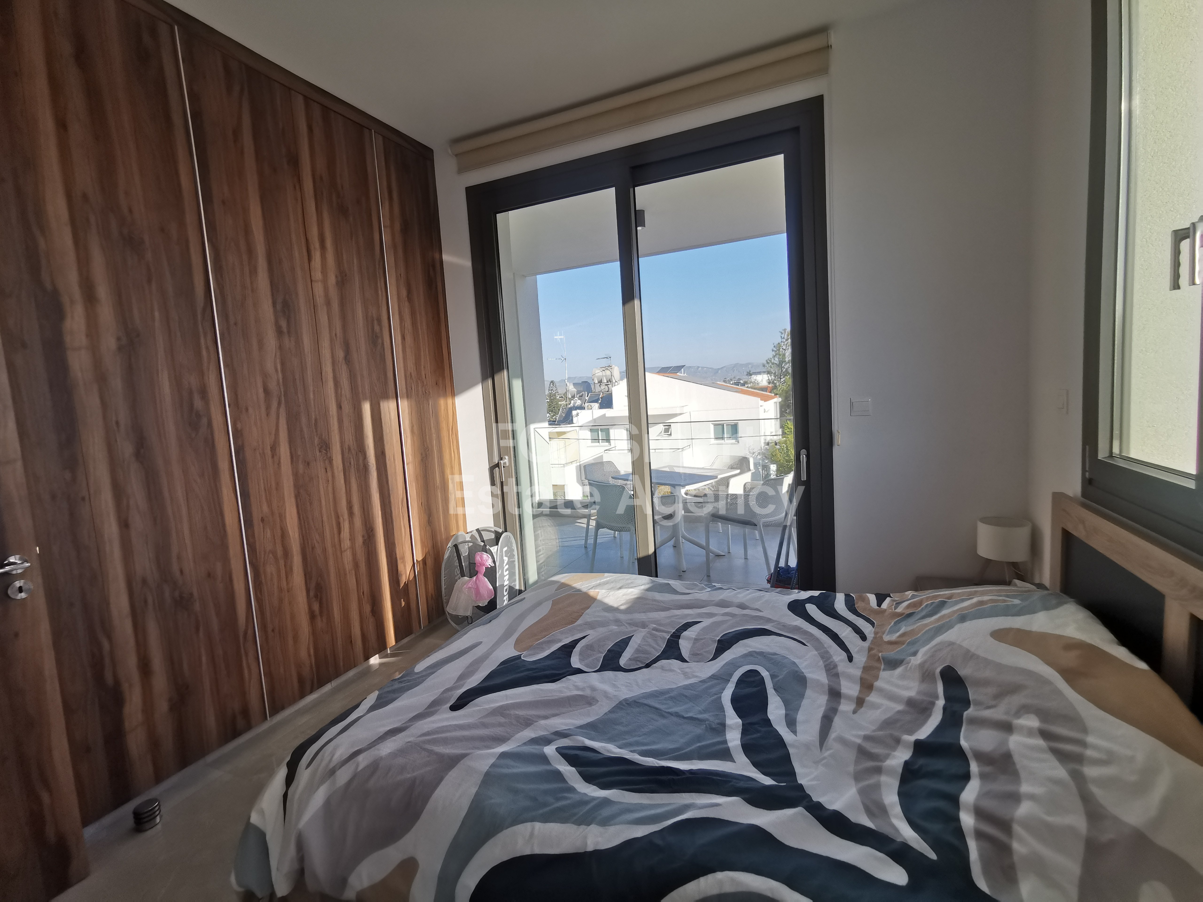 Modern 2-Bedroom & 1 Bedroom Apartment in Engomi – Excellent Location Near University of Nicosia