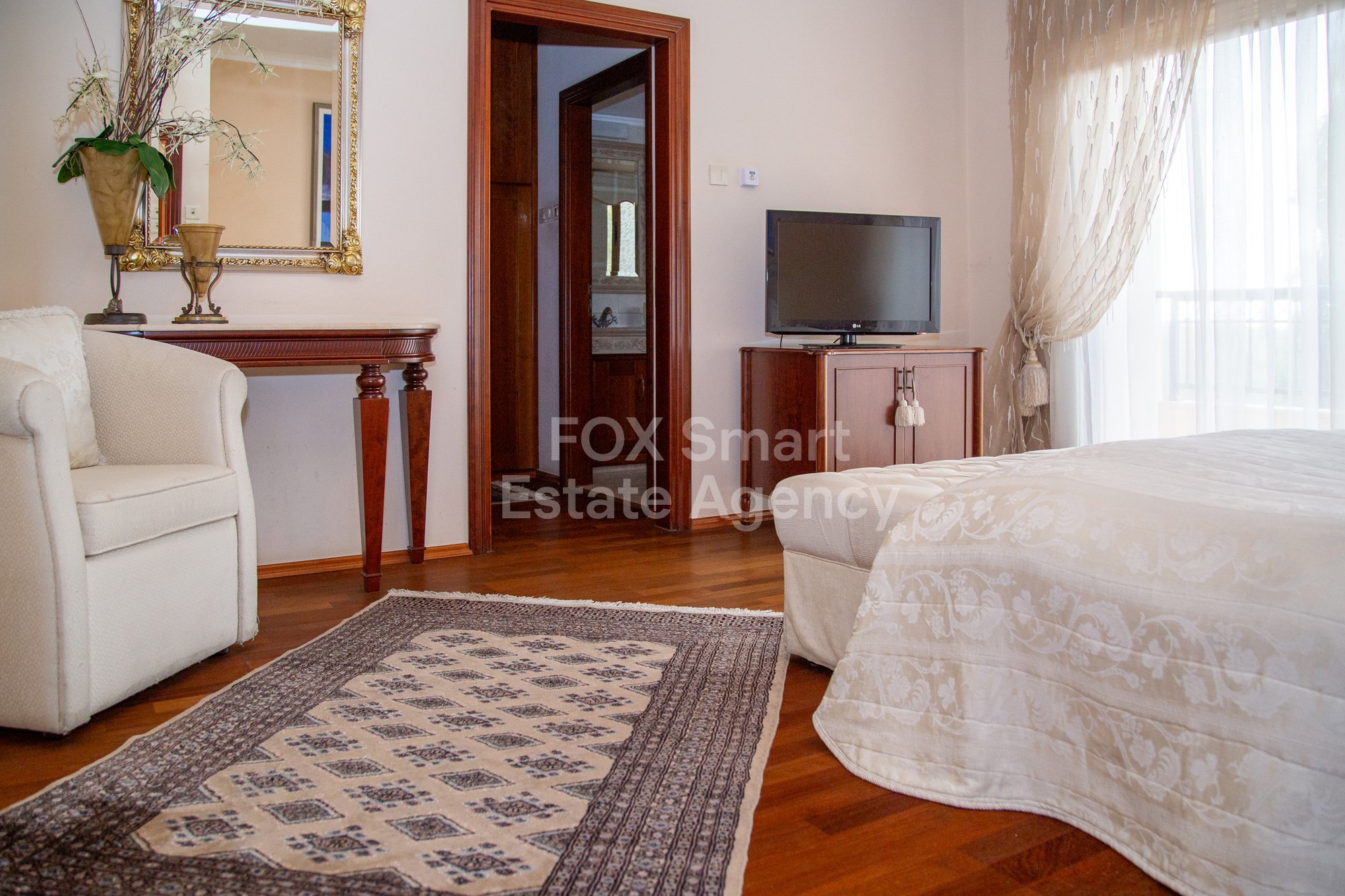 Luxury 4-Bedroom Villa with Private Pool & Development Potential – Pascal Area, Larnaca