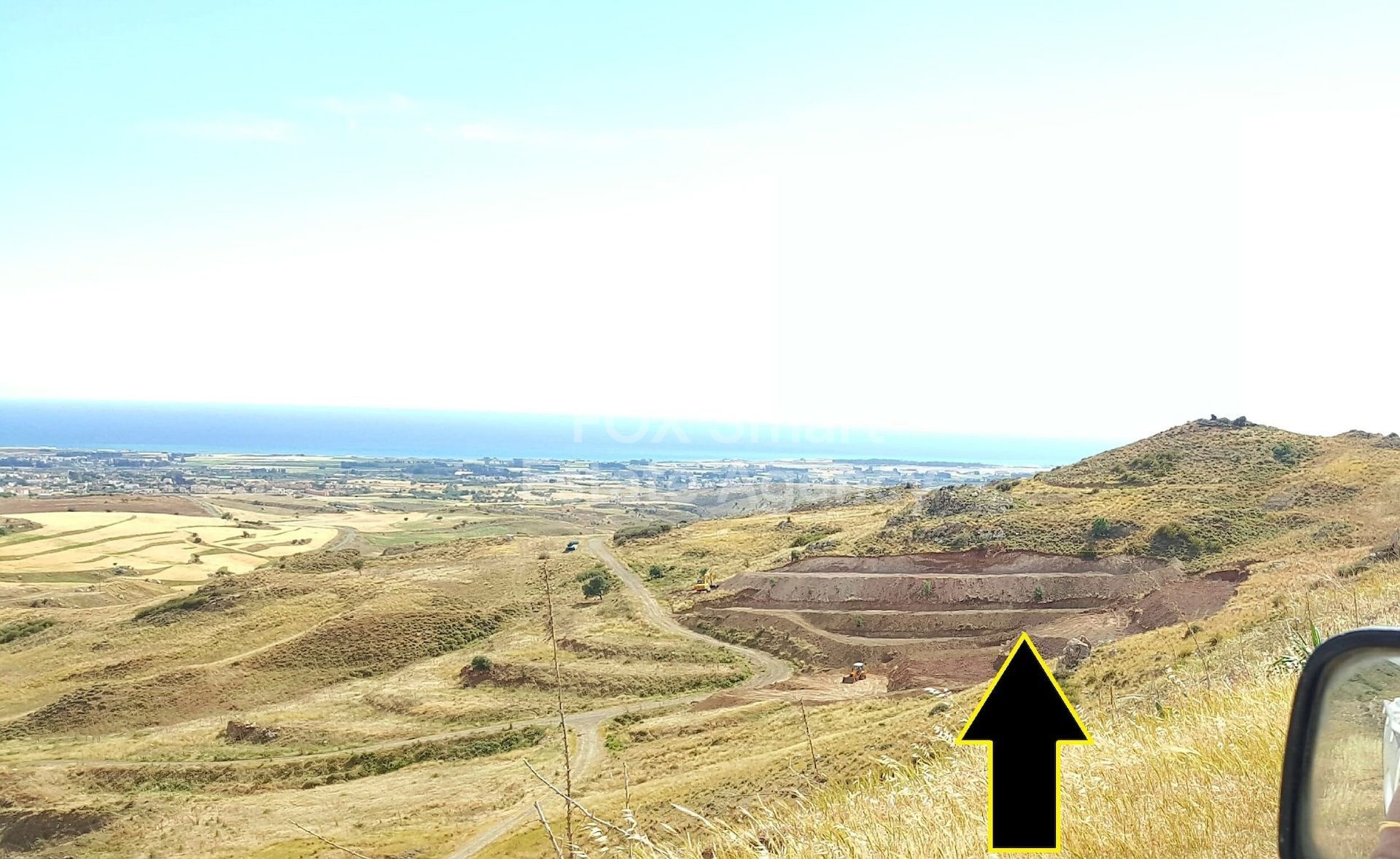 Land in Anarita - view 1