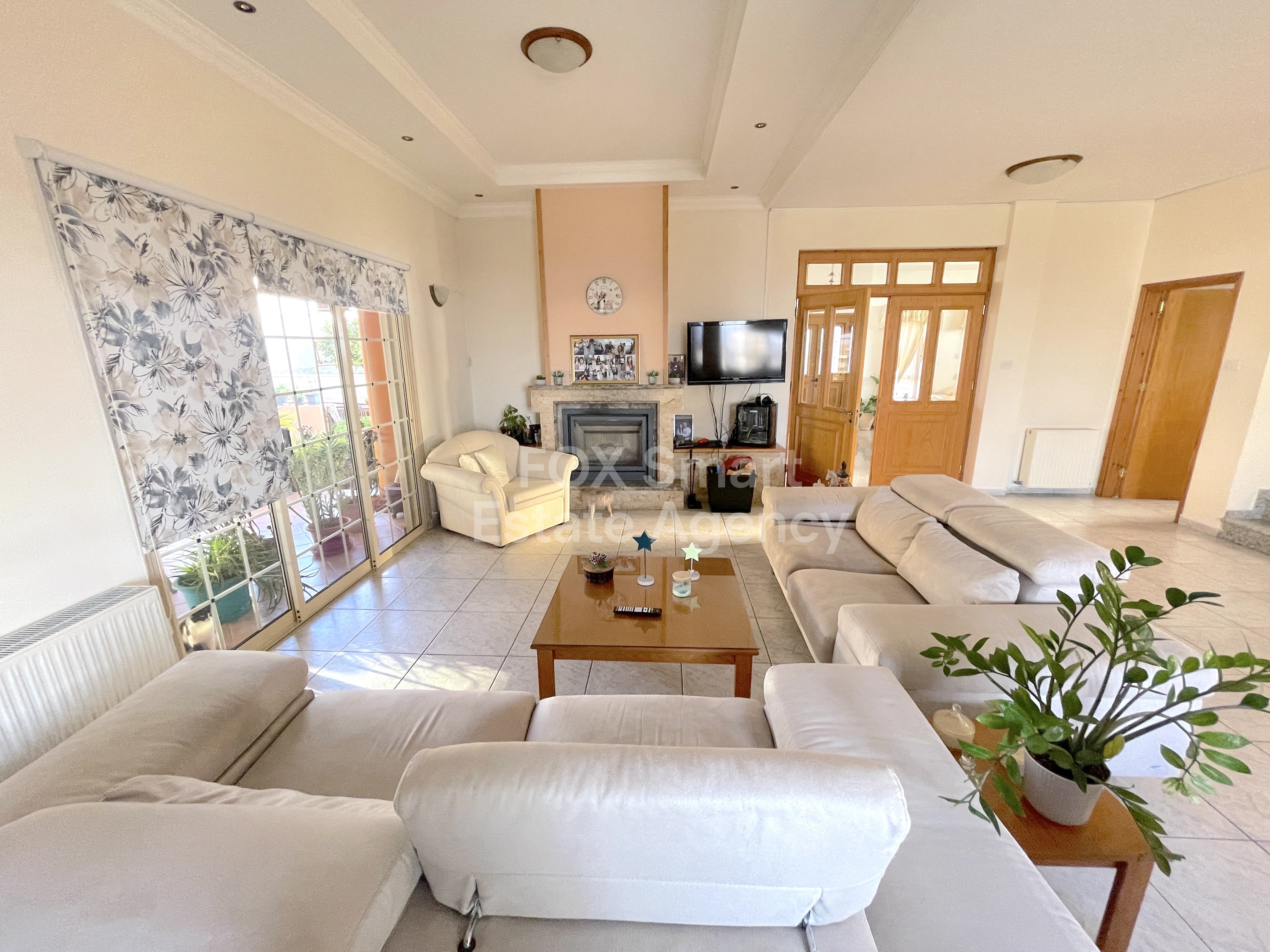 Experience Elevated Living: Where Comfort Meets Scenic Splendor