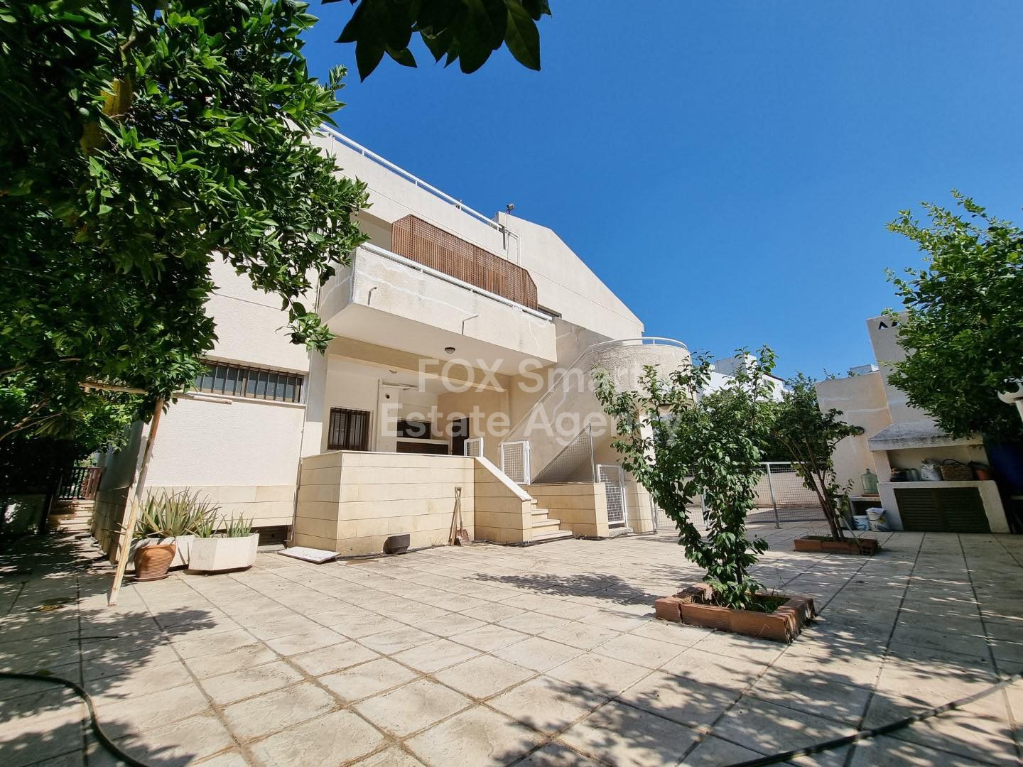 Unfurnished Spacious and Bright 3-Bedroom Ground Floor House in Agios Andreas.